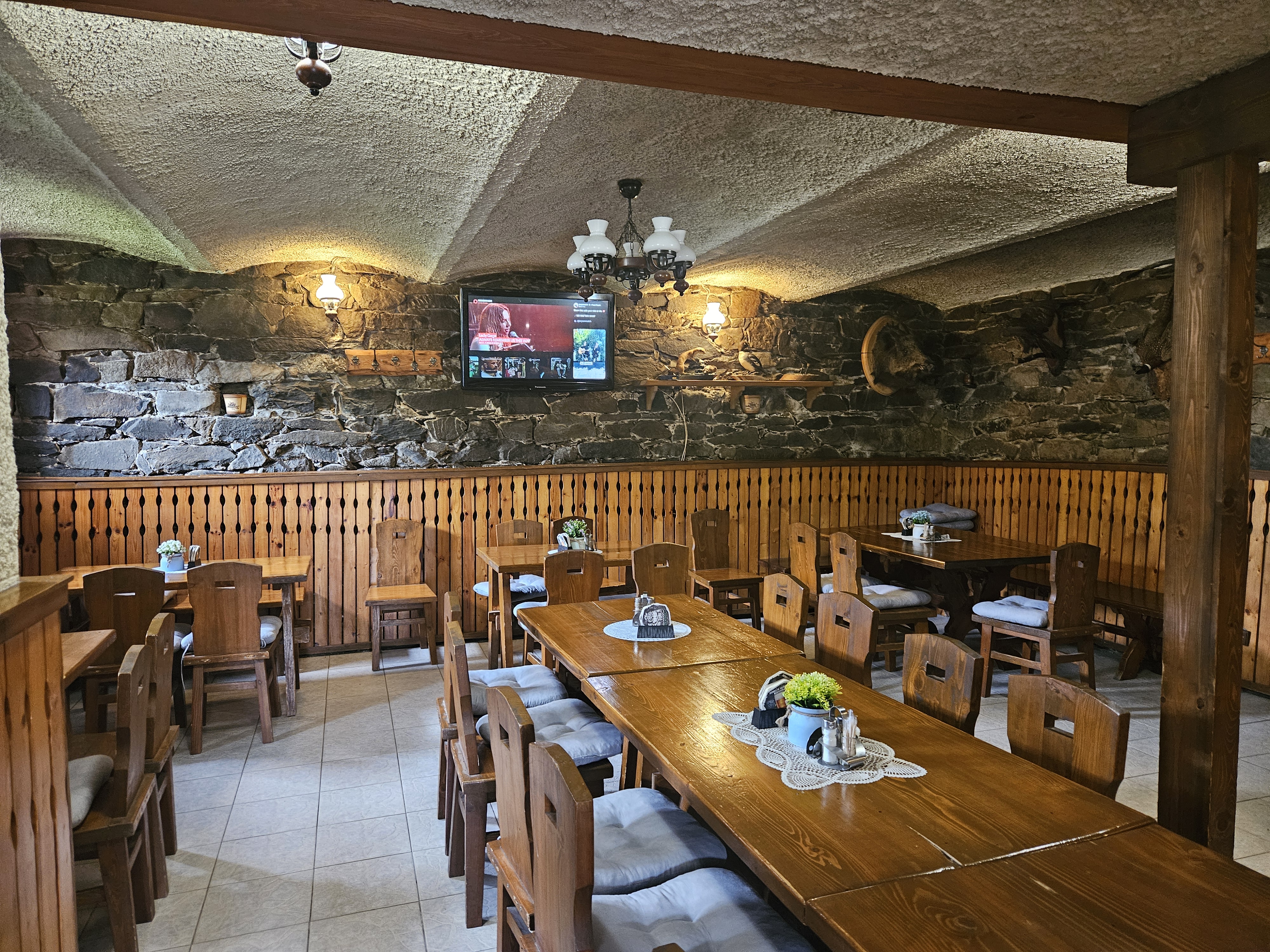 Restaurace Sklípek Ve Staré škole foto 6