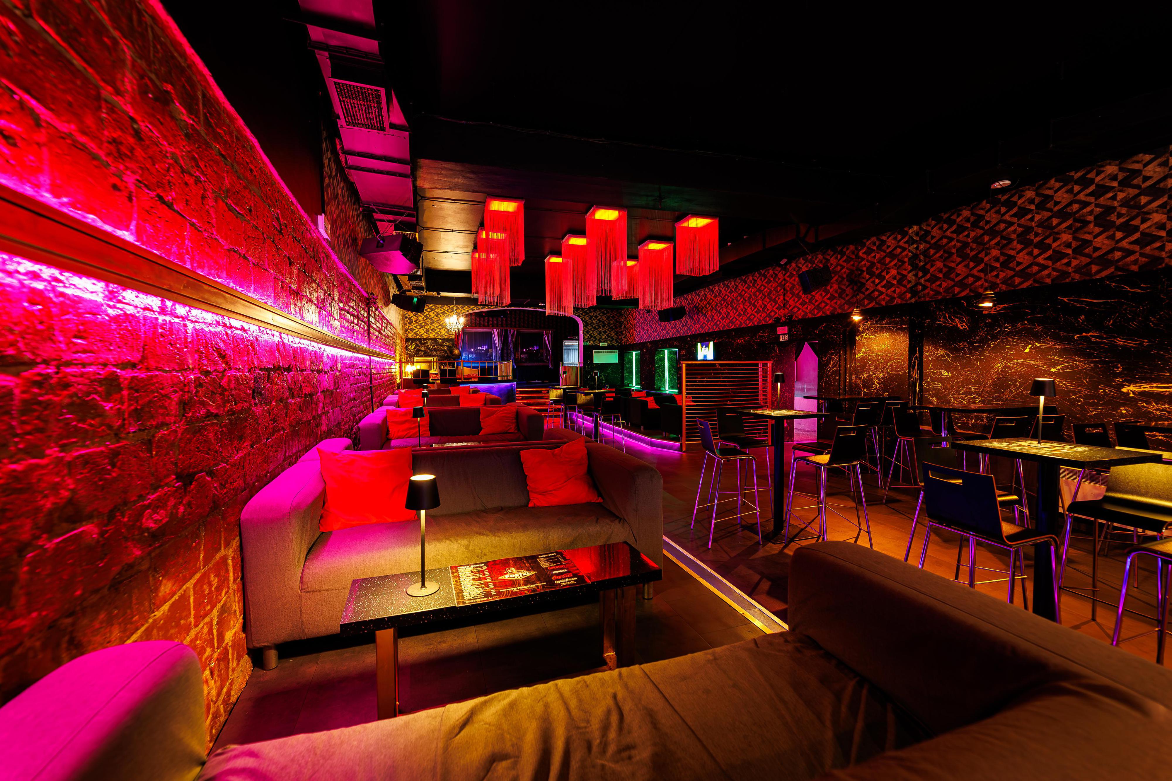 Postel Bar & Stage foto 6