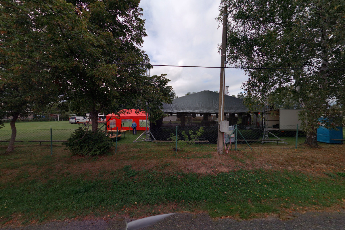 Fotbalové hřiště Jedlová