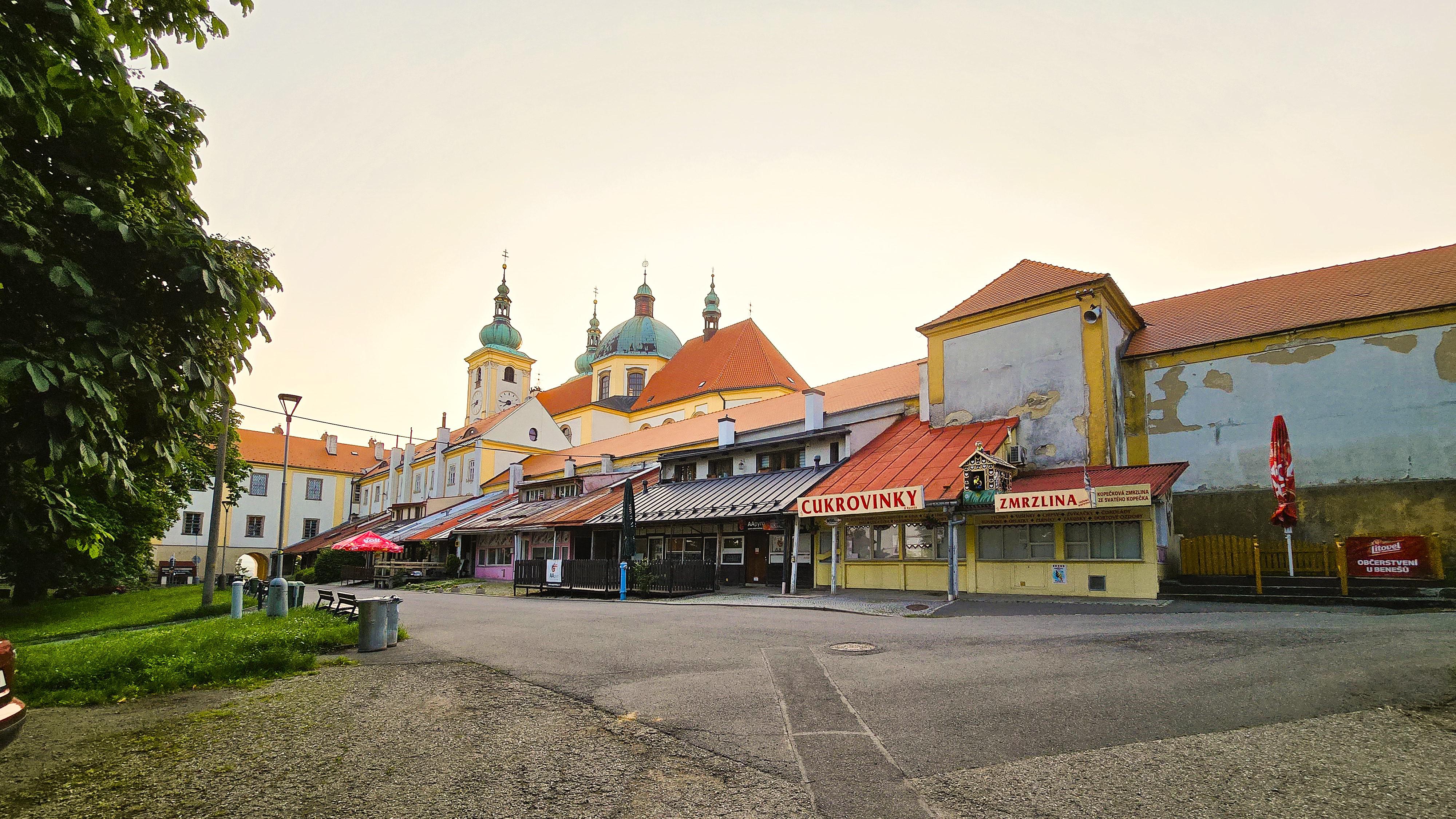 Cukrovinky nám. Sadové foto 3