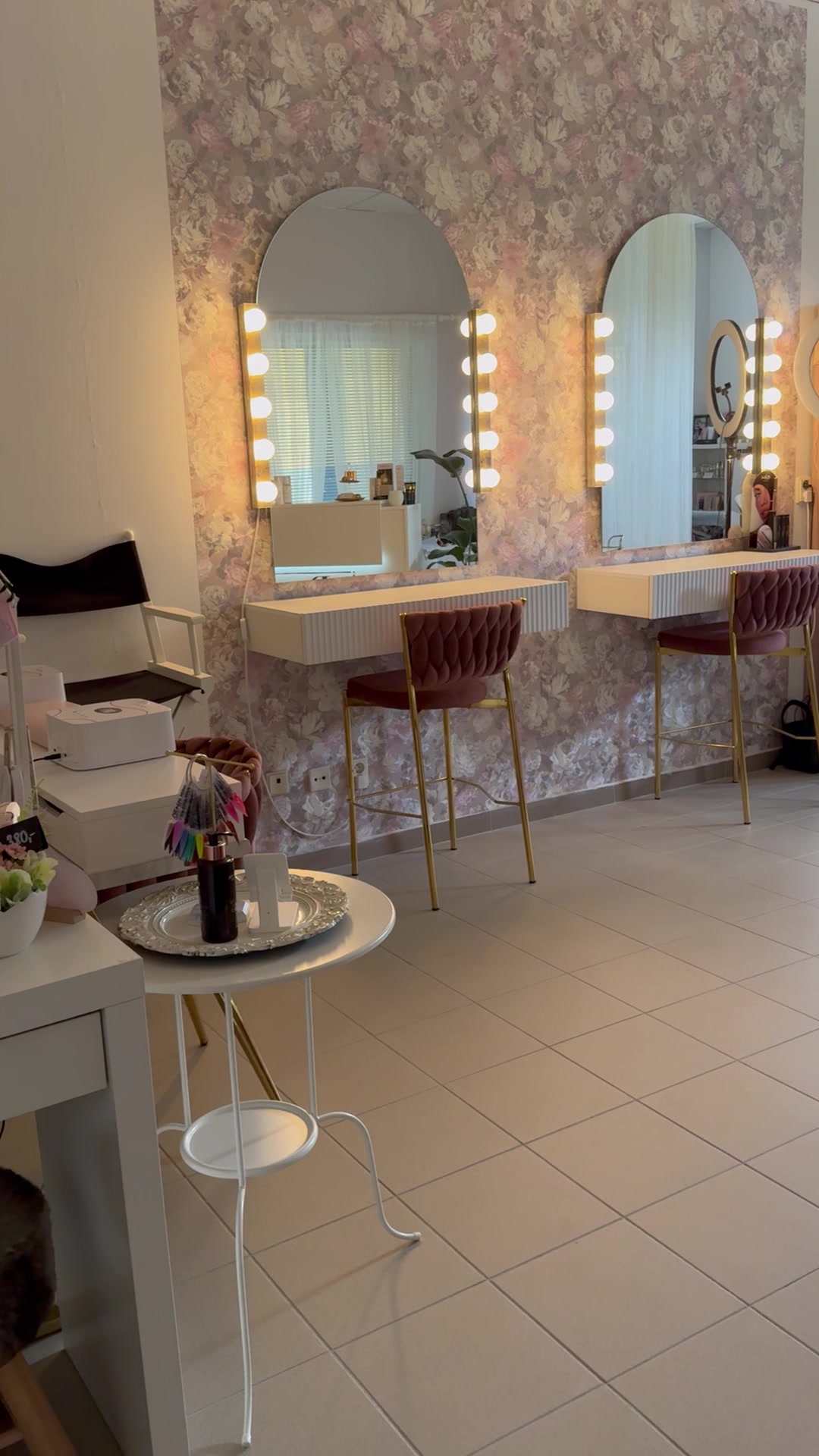Salon Petra visage foto 2 (náhled videa)