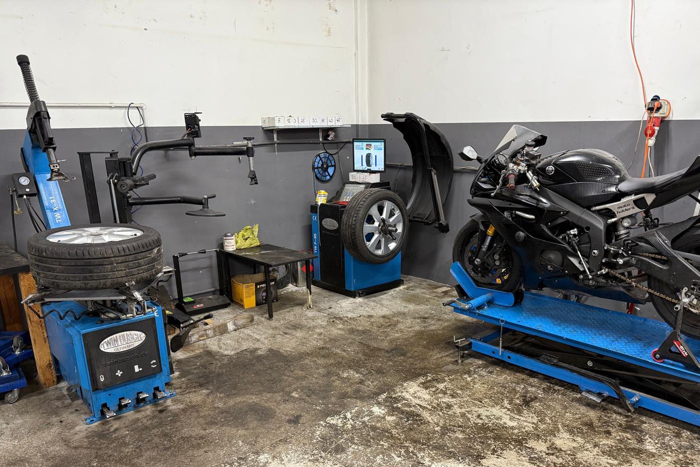 PIT STOP Lovosice s.r.o.