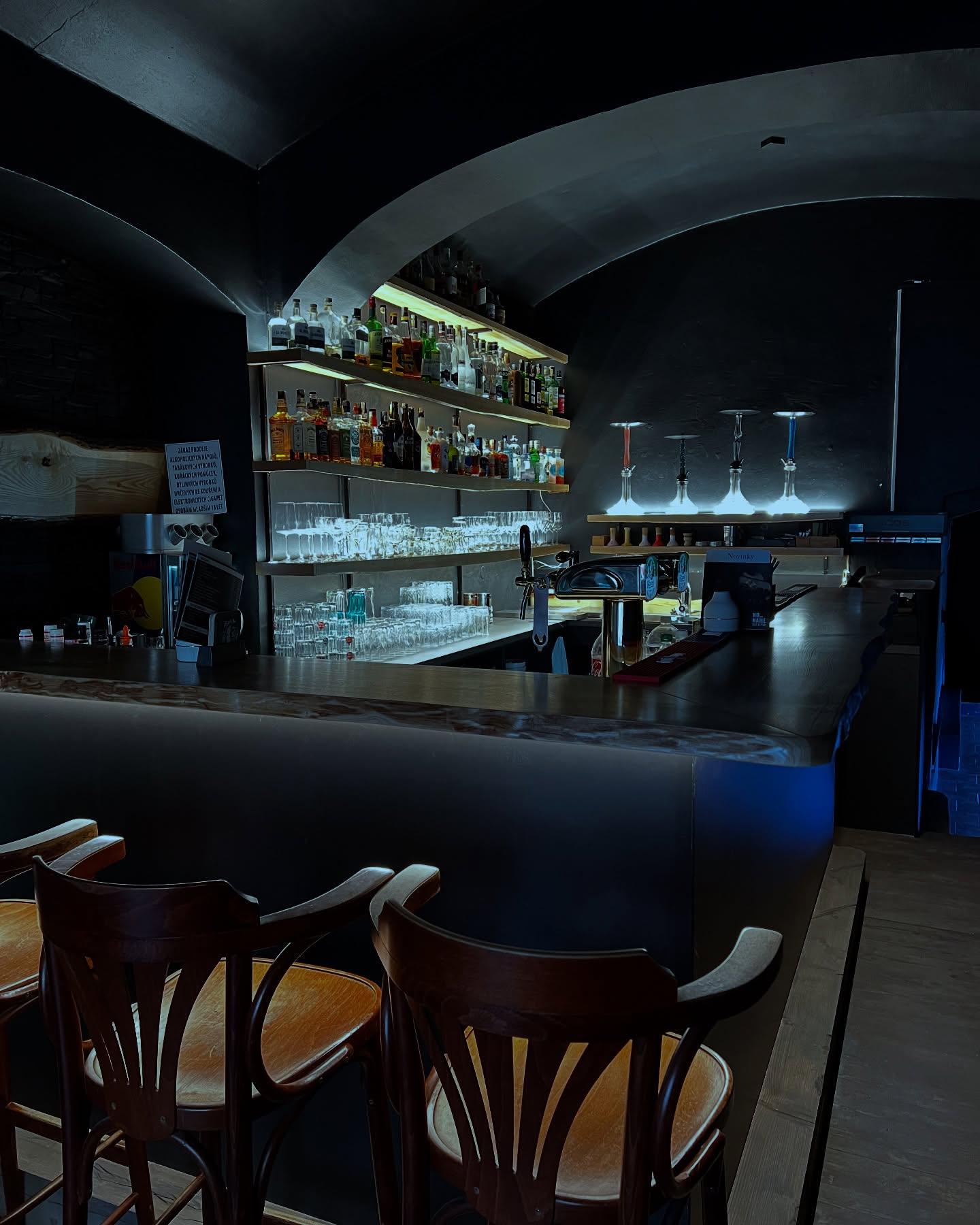 NO_NAME Bar & Pub foto 3