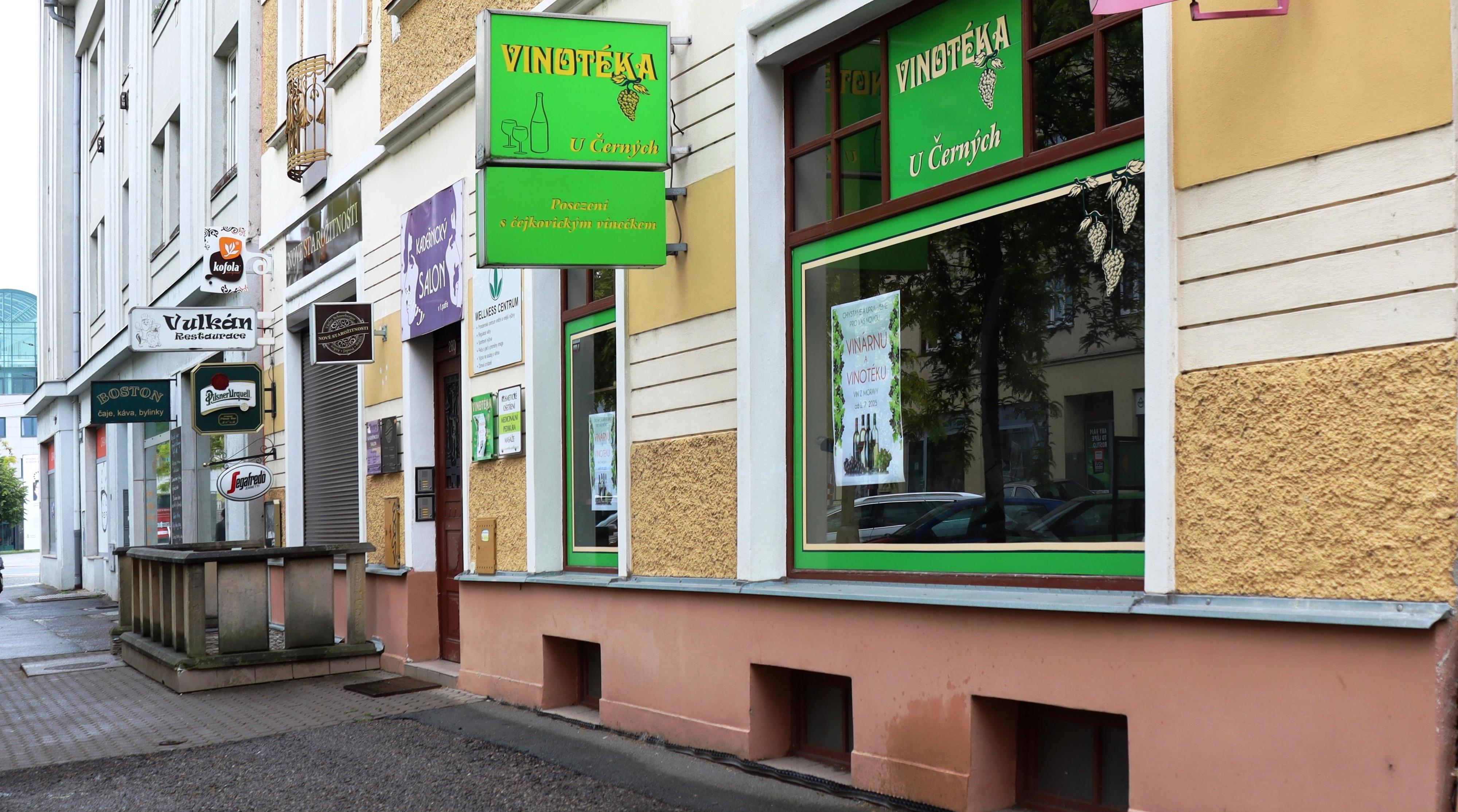 Vinotéka U Černých foto 3