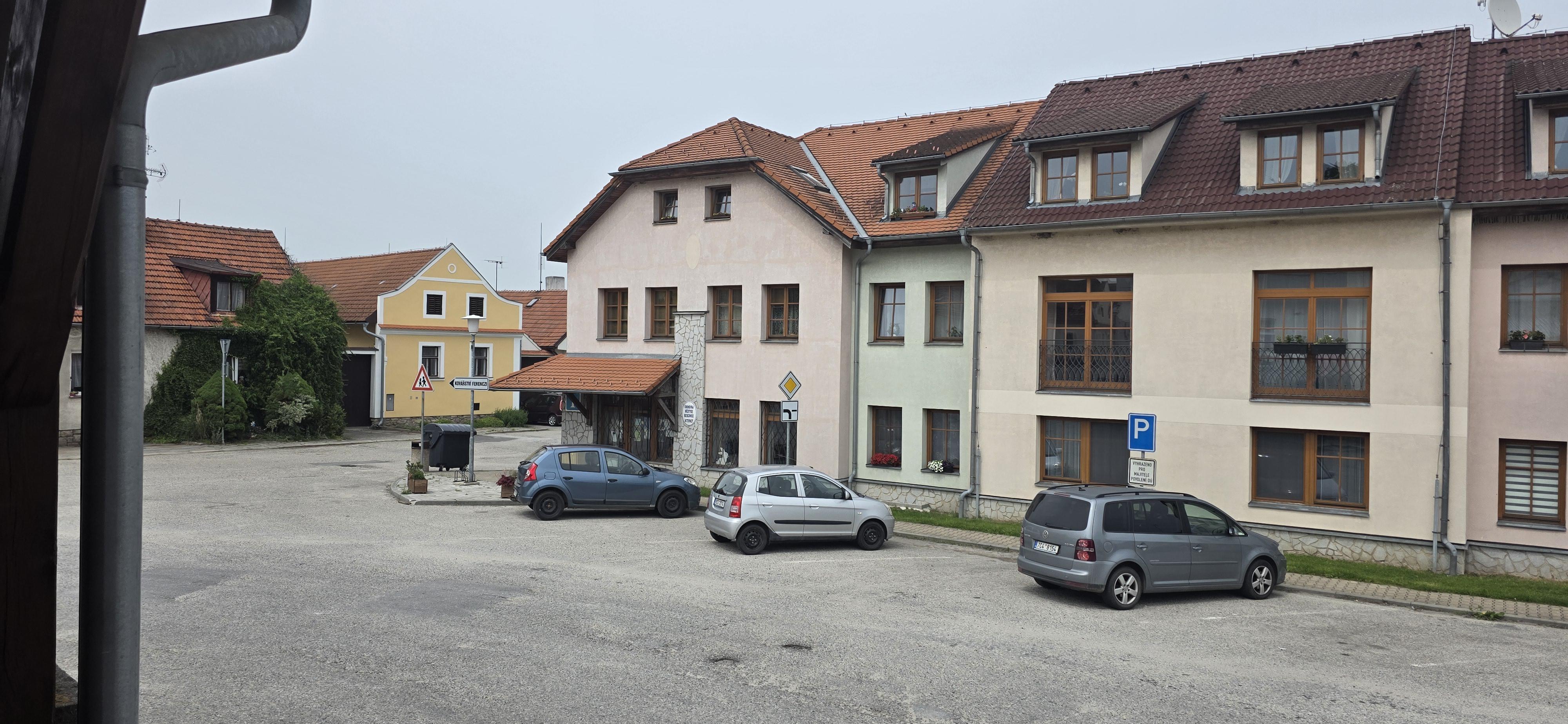 Knihovna městyse Besednice foto 3
