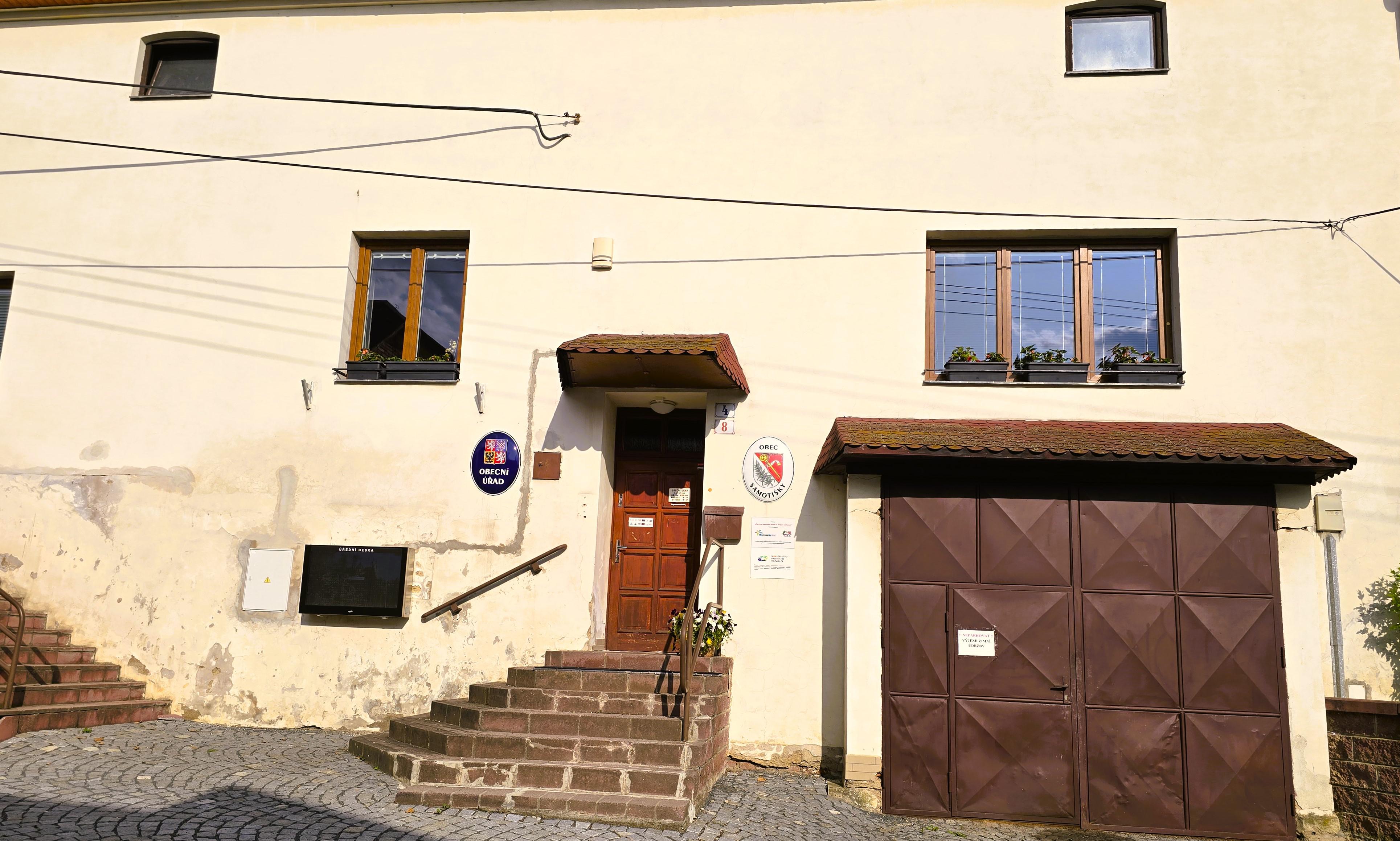 Samotišky - obecní úřad foto 3