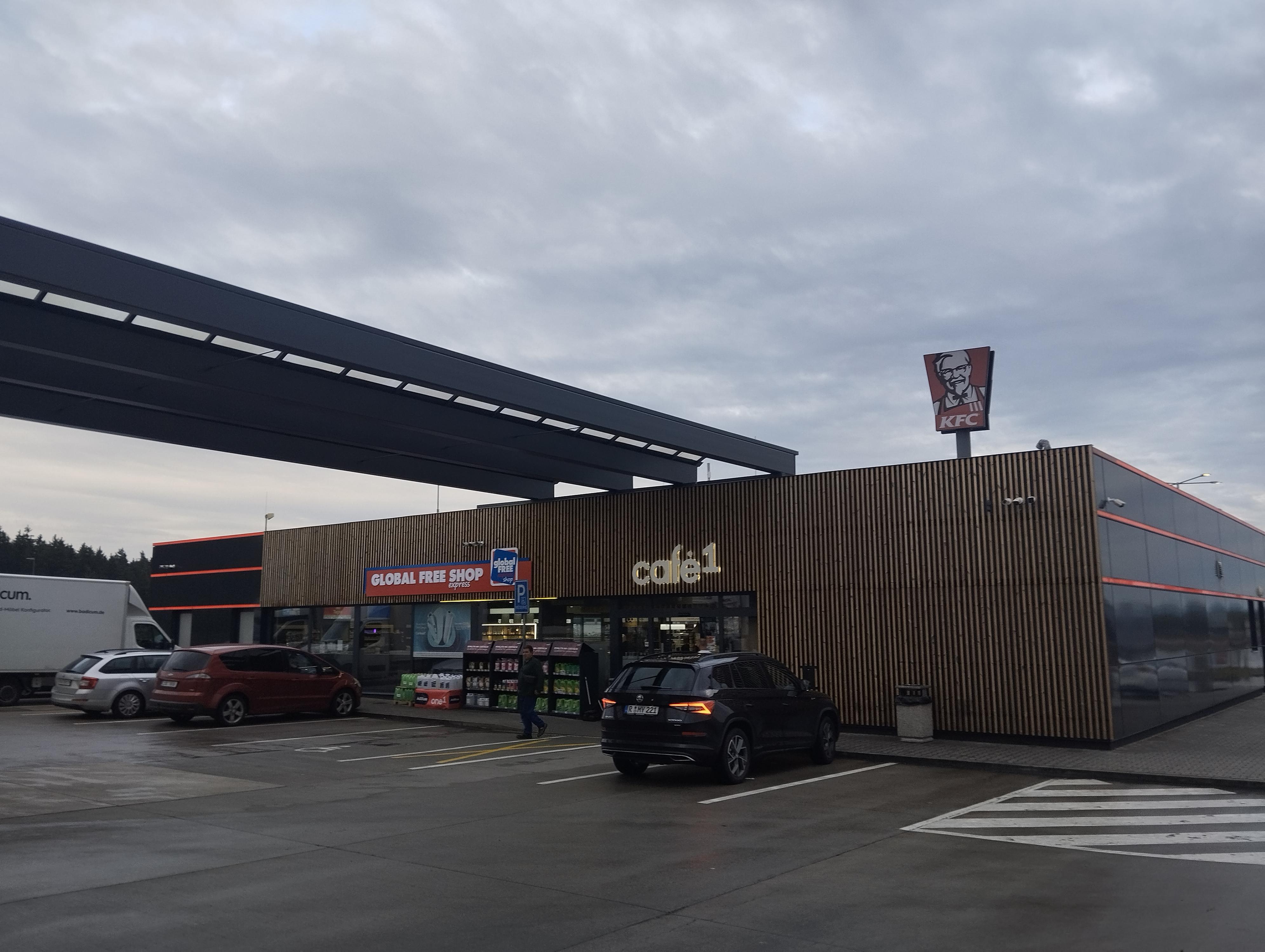 One1 - Rozvadov D5 - směr Německo foto 4