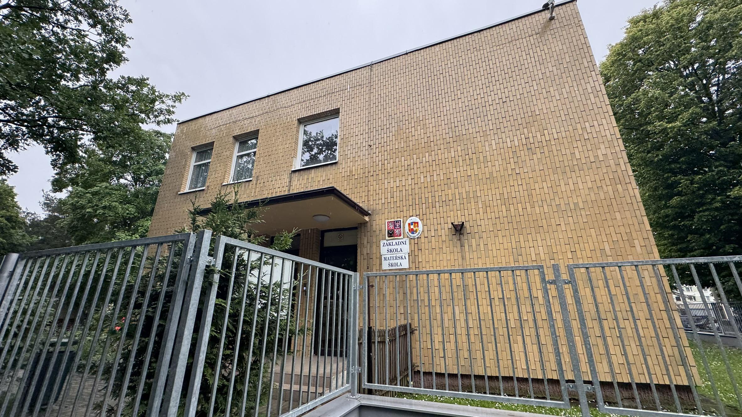 ZŠ a MŠ Na Slovance, Praha 8 foto 6