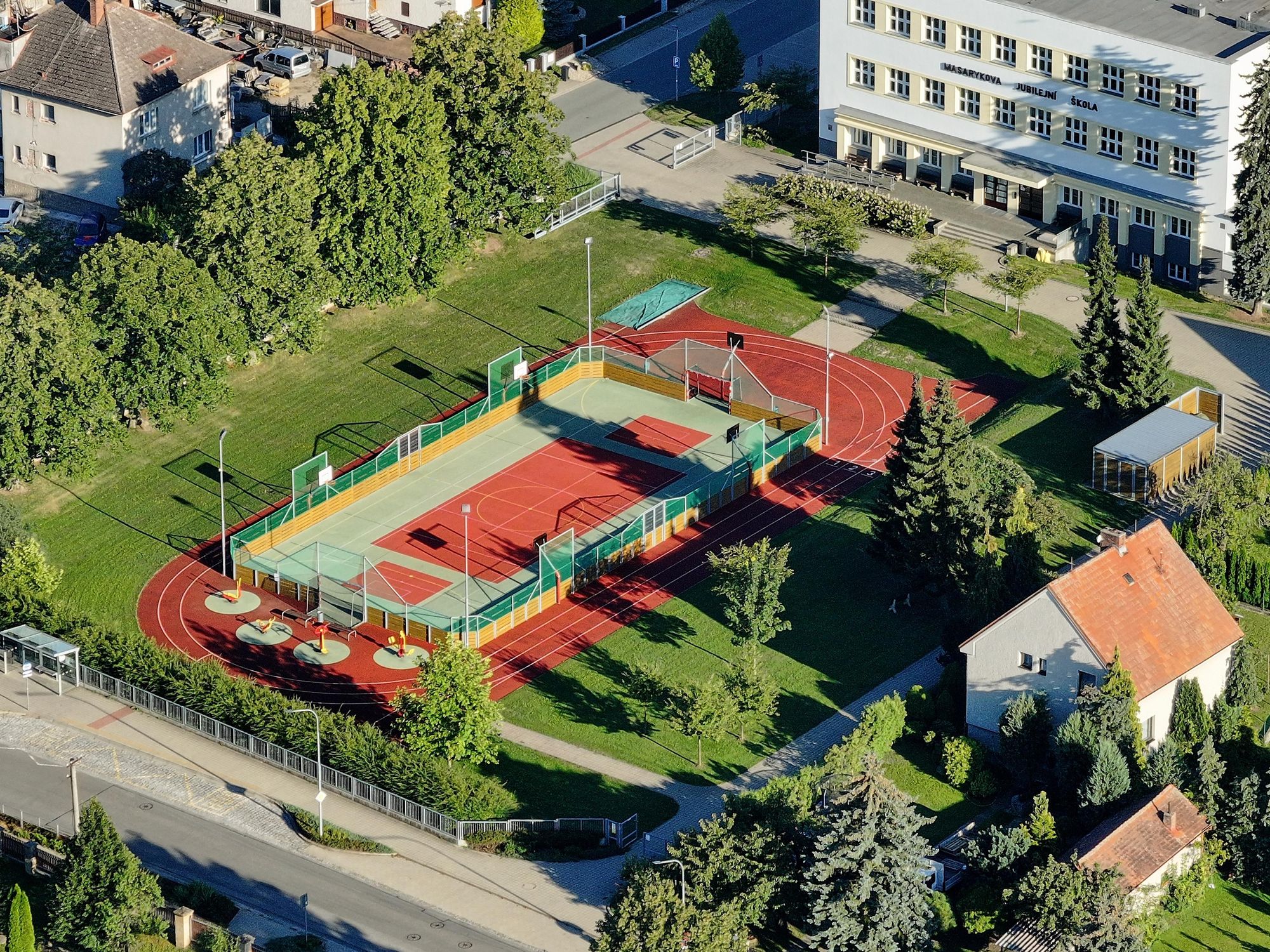 Víceúčelové hřiště Černilov foto 5