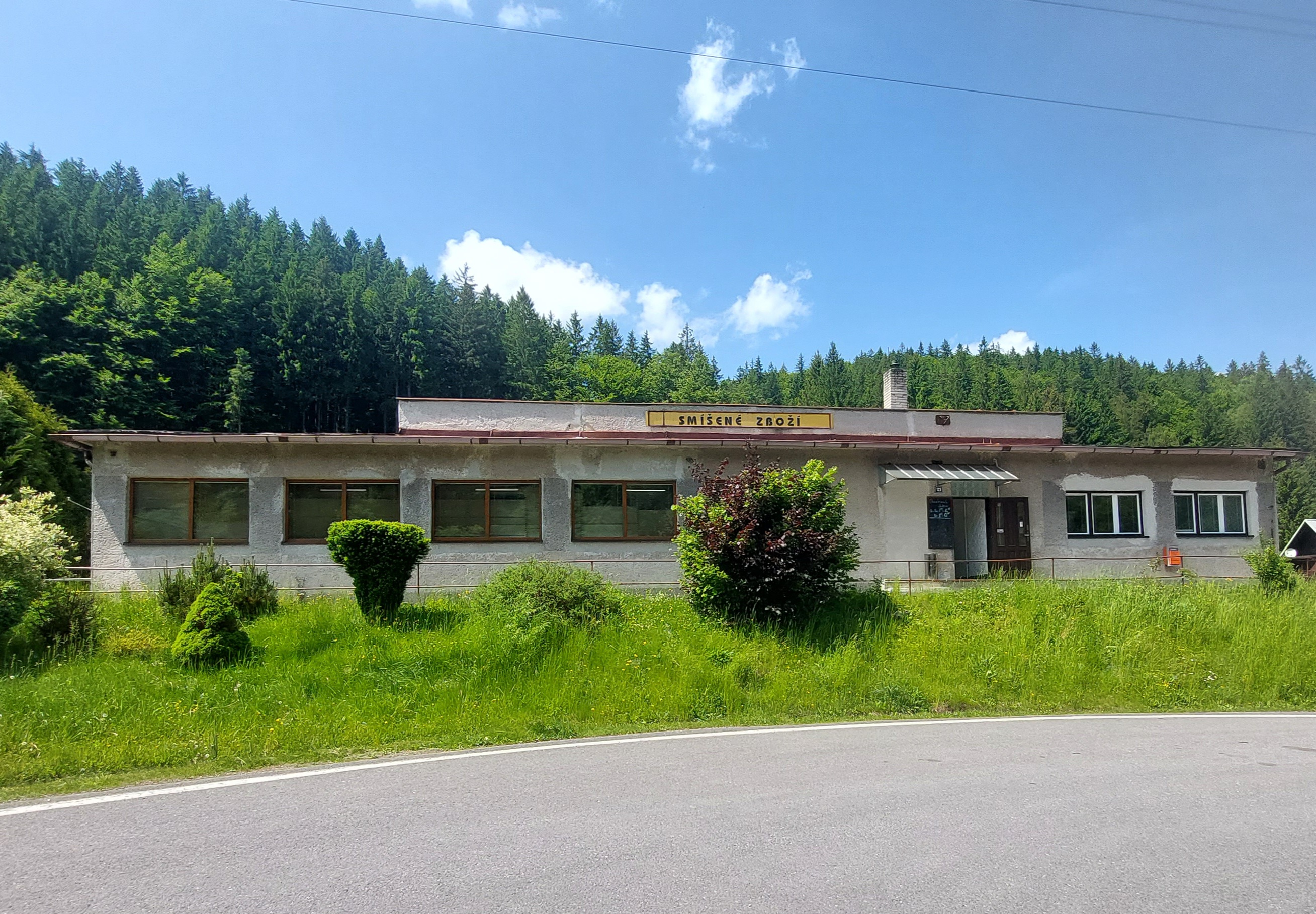HRUŠKA - Helena Turoňová foto 2