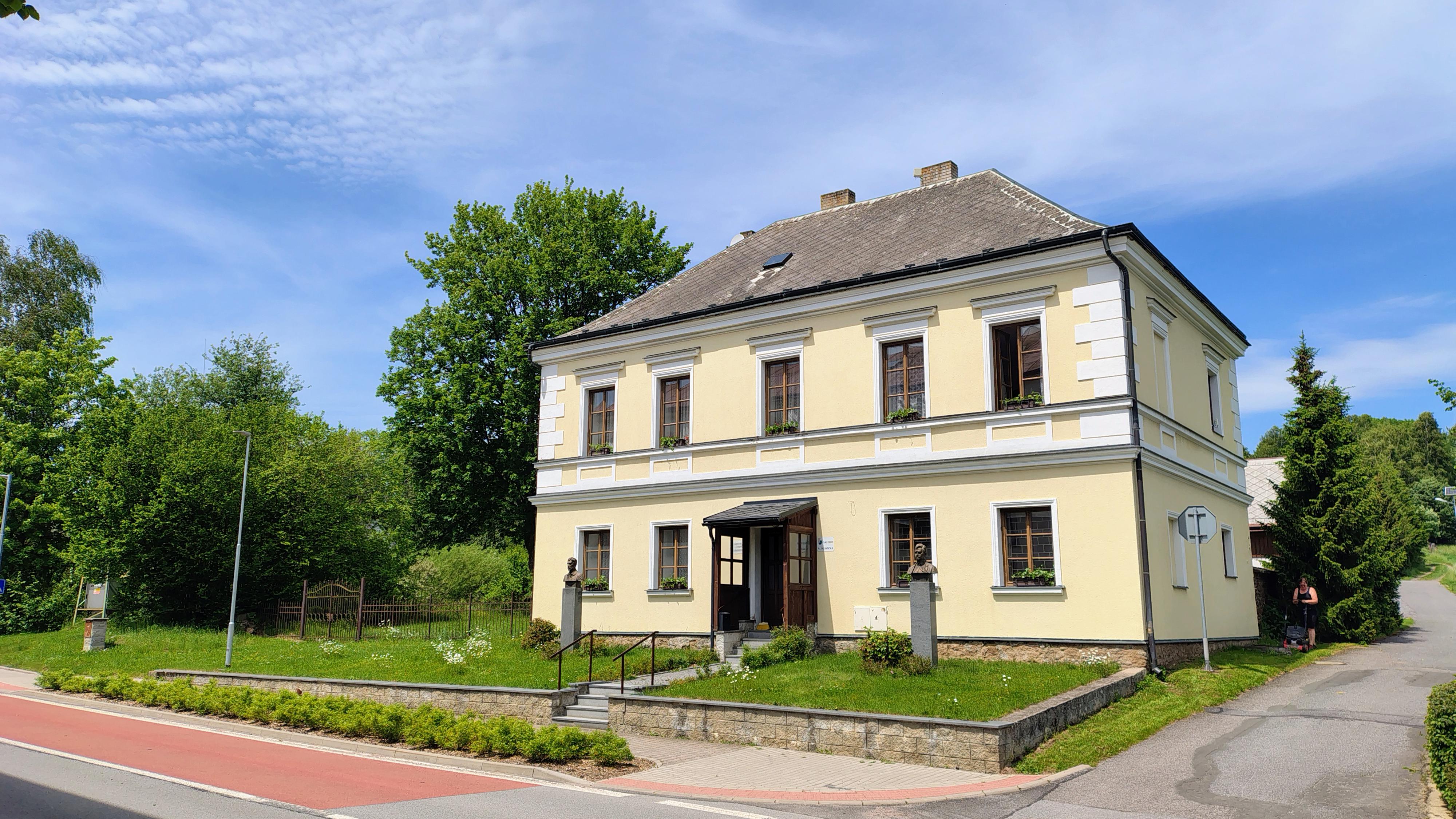 Galerie Antonína Slavíčka foto 4