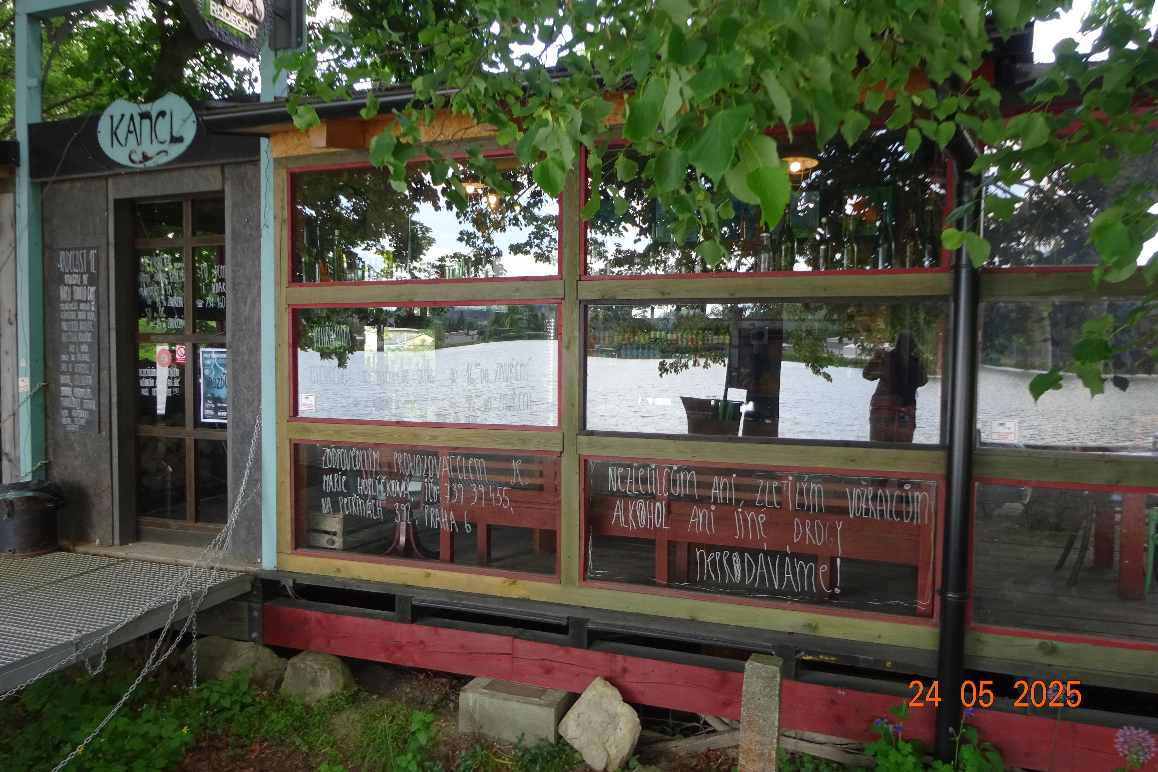 Kancl na hrázi Brasáku