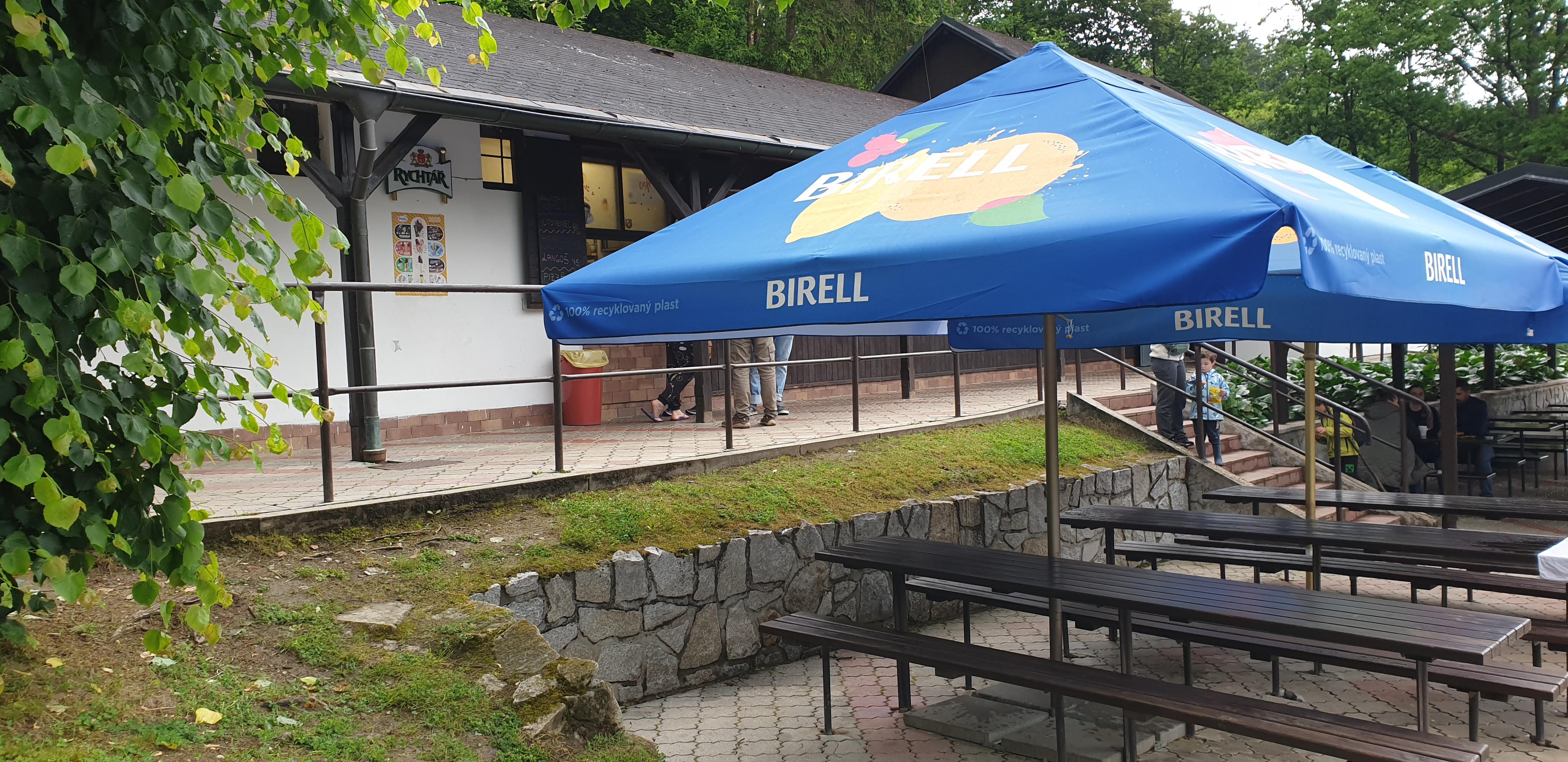 Výcvikové středisko Univerzity Karlovy Dobronice foto 5