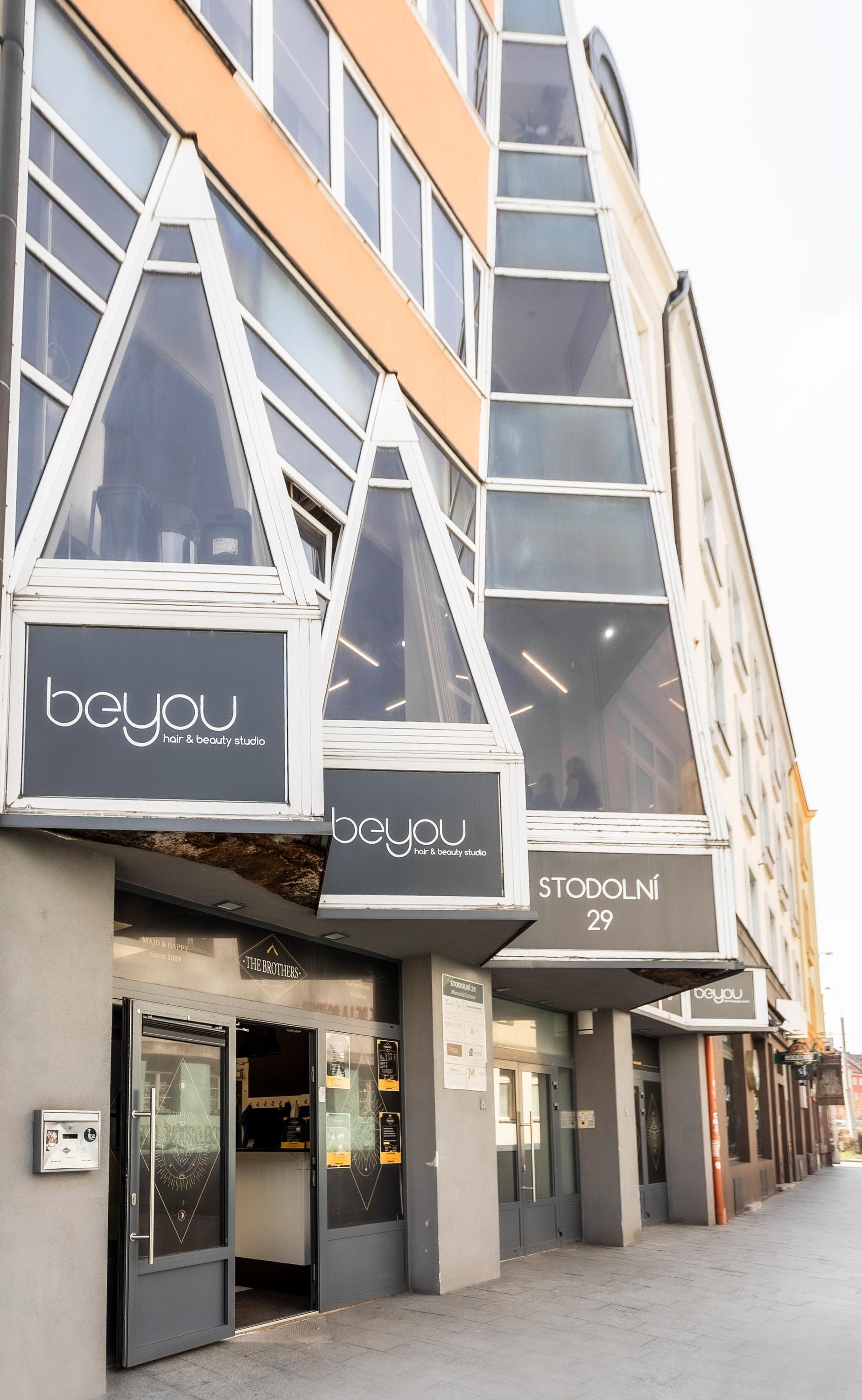 Jana Tozbey - LUXURY PHYSIQUE CARE foto 2