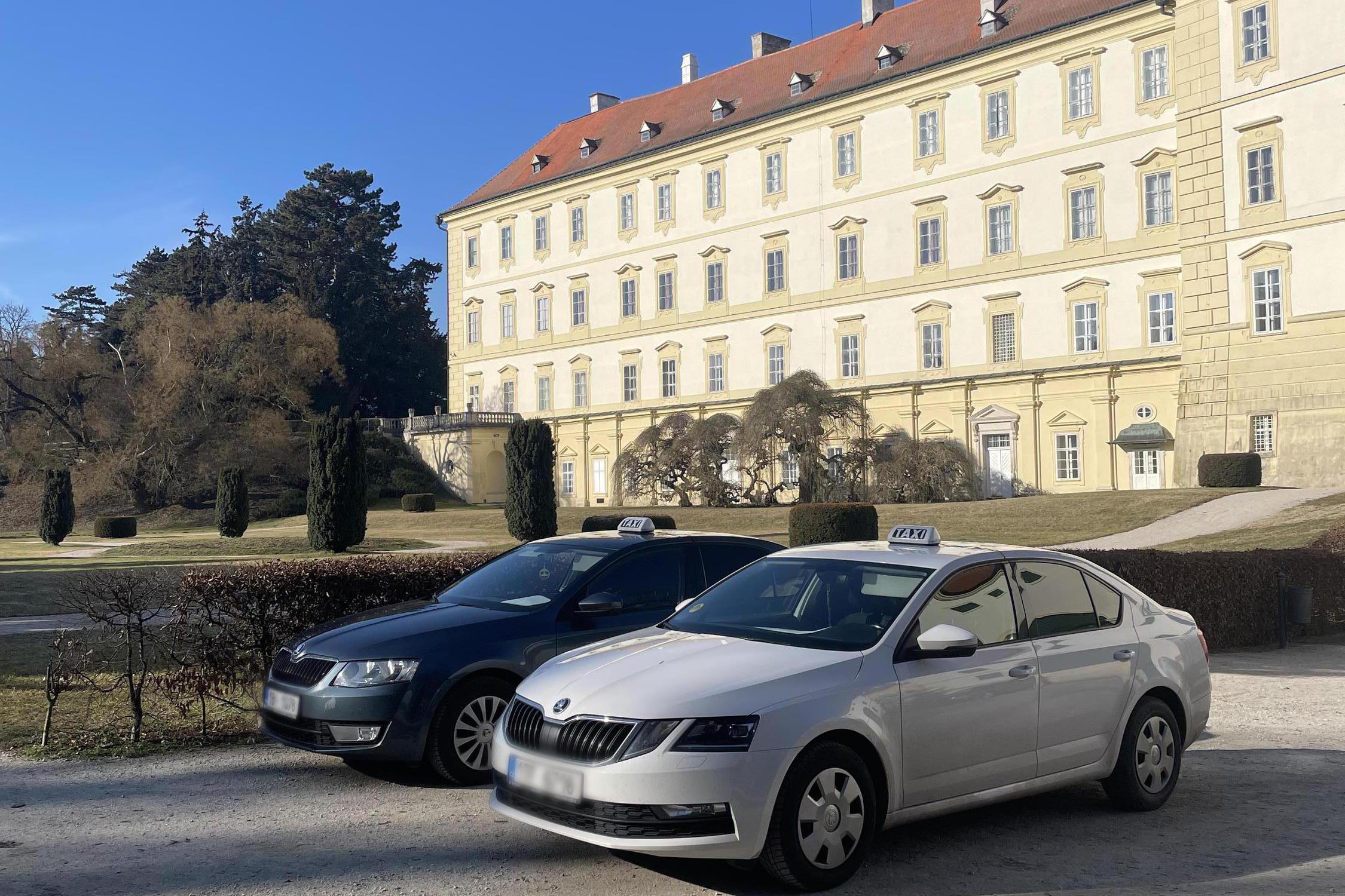 Radek Hudek - Taxi služba