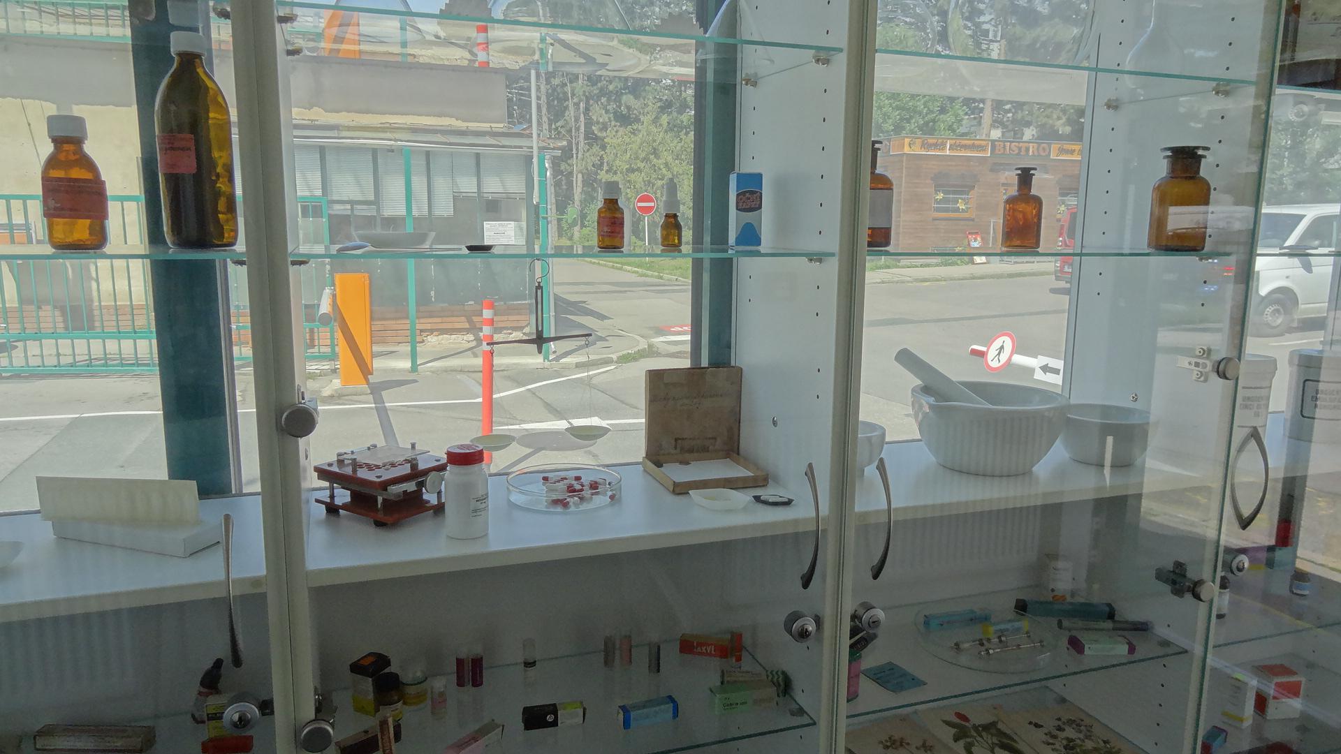 Ústavní lékárna - Fakultní nemocnice Brno foto 3