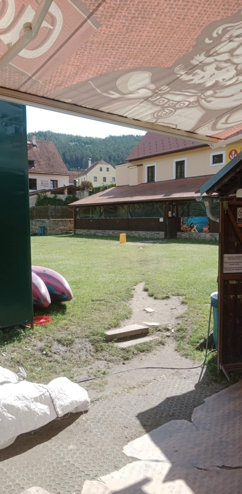 Občerstvení Pod Jezem foto 2