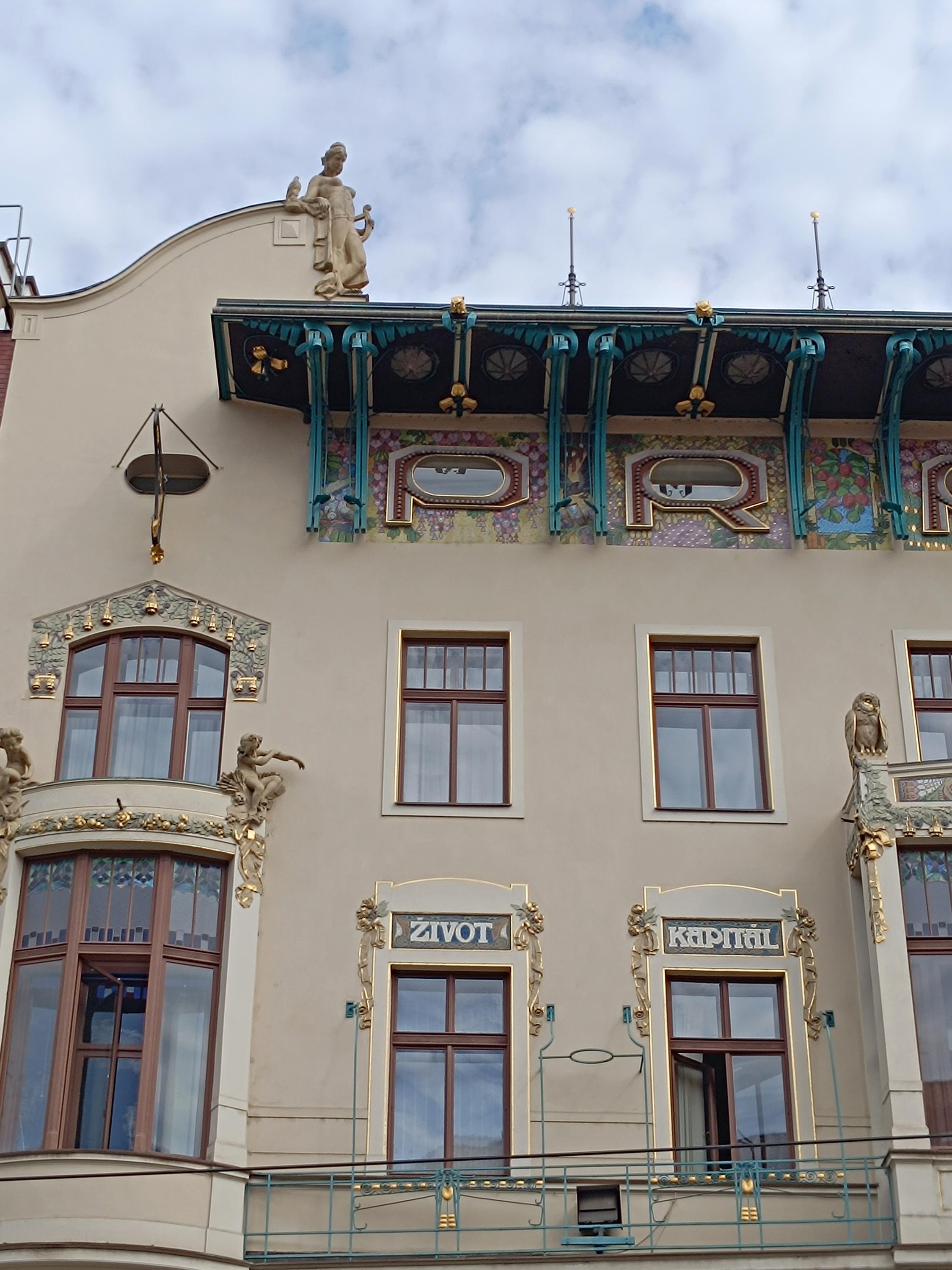 Knihkupectví Academia foto 5