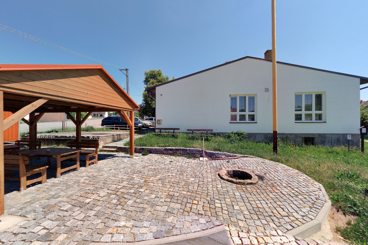 Hostinec pod Kaštanem