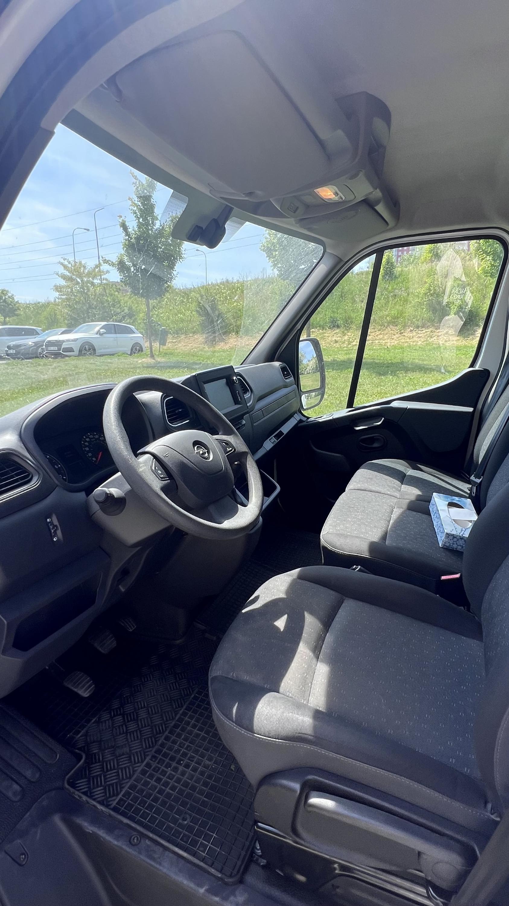 Půjčovna dodávek v Brně foto 2