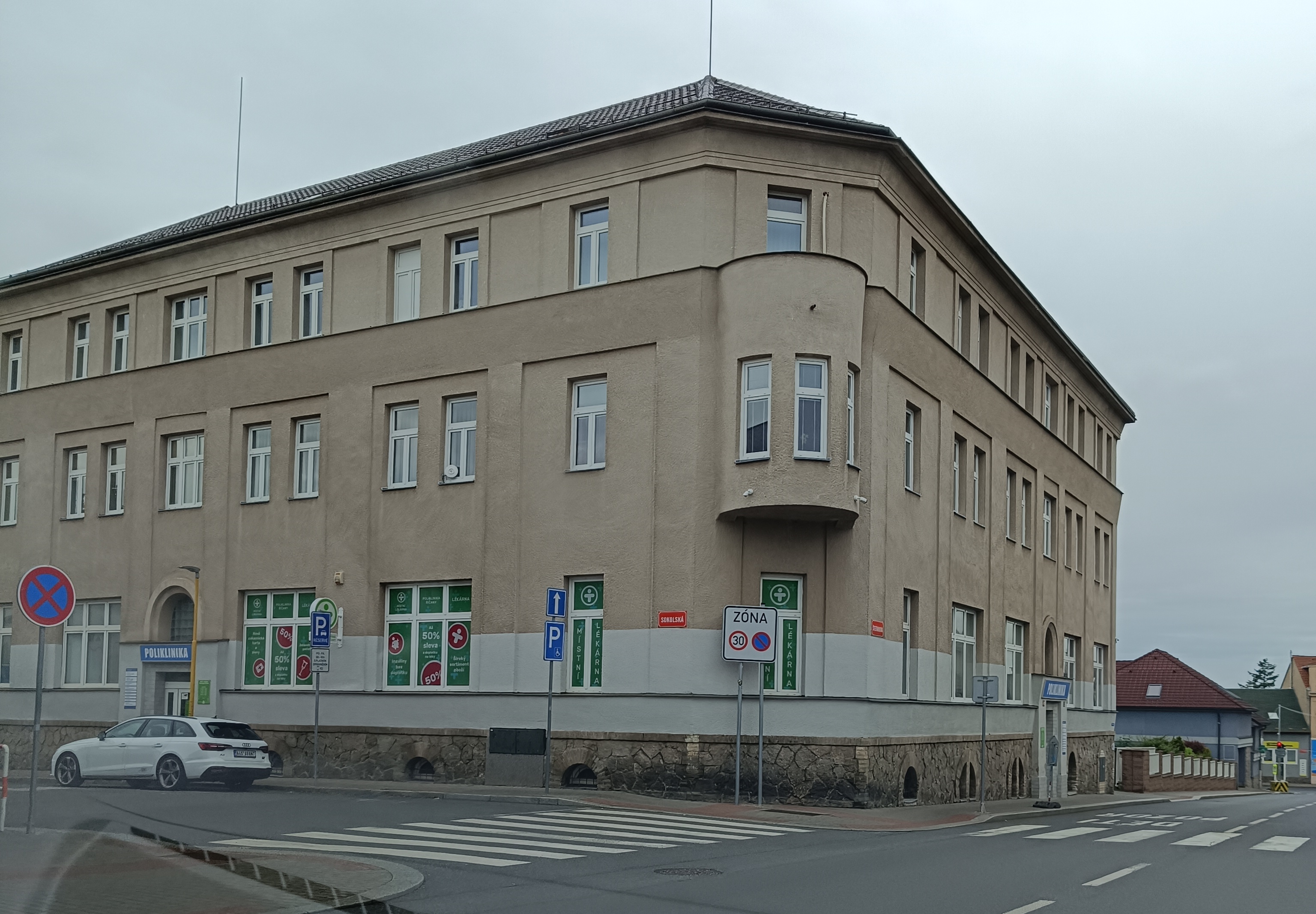 POLIKLINIKA AZ, spol. s r.o. foto 5