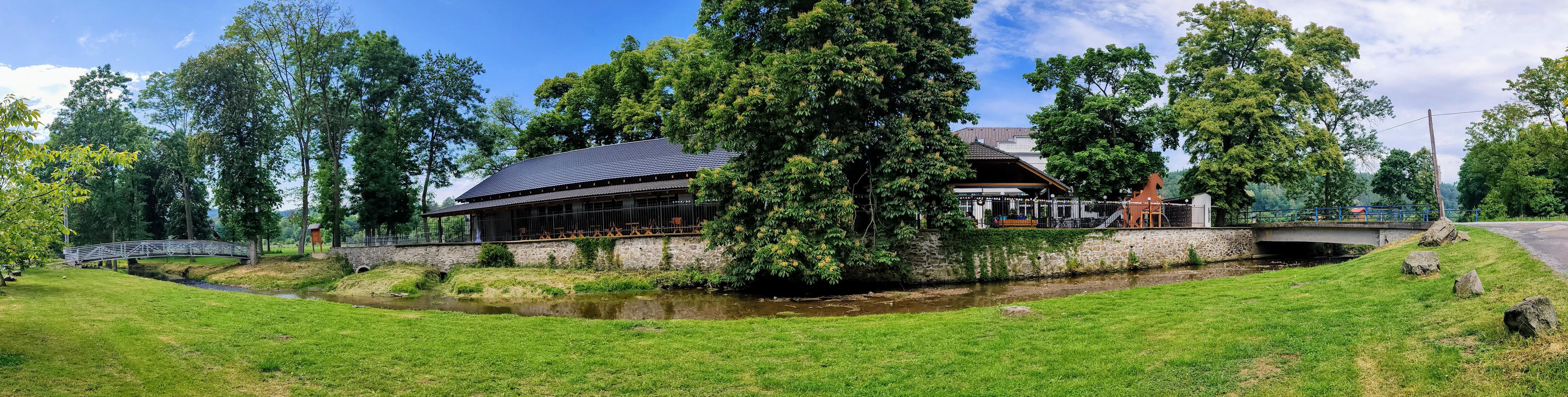 Restaurace Bělecký Mlýn foto 2