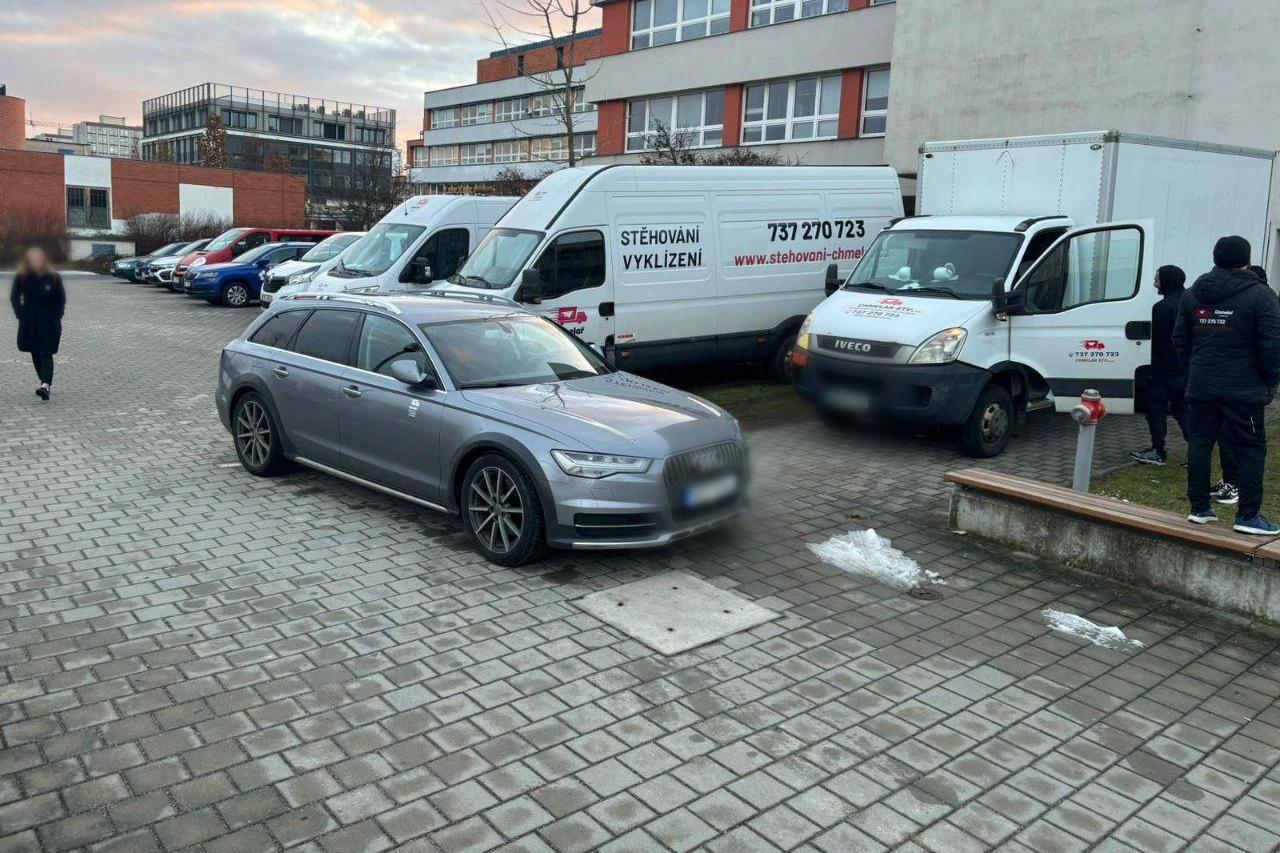 Chmelař - stěhování a vyklízení