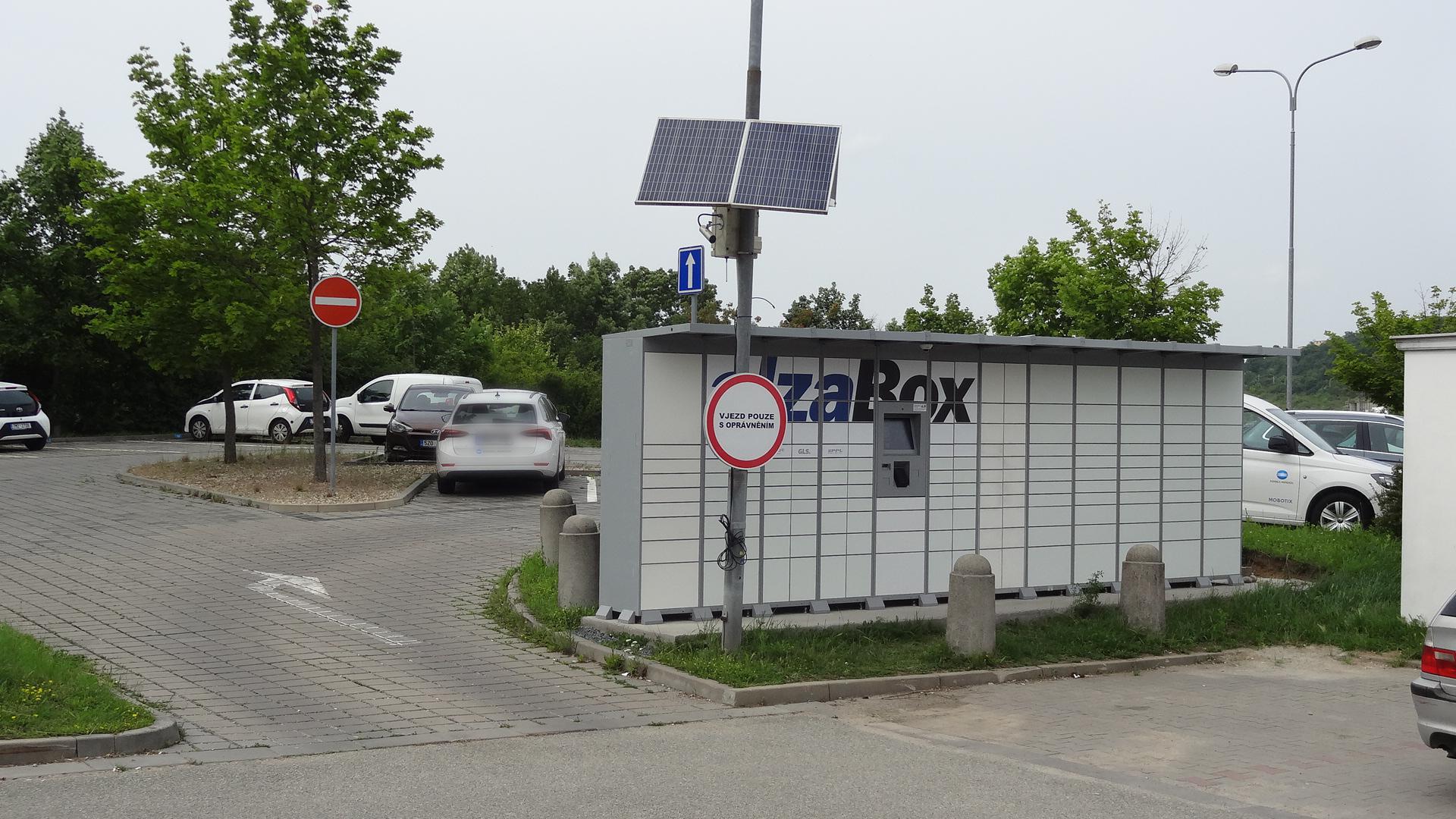 AlzaBox foto 2