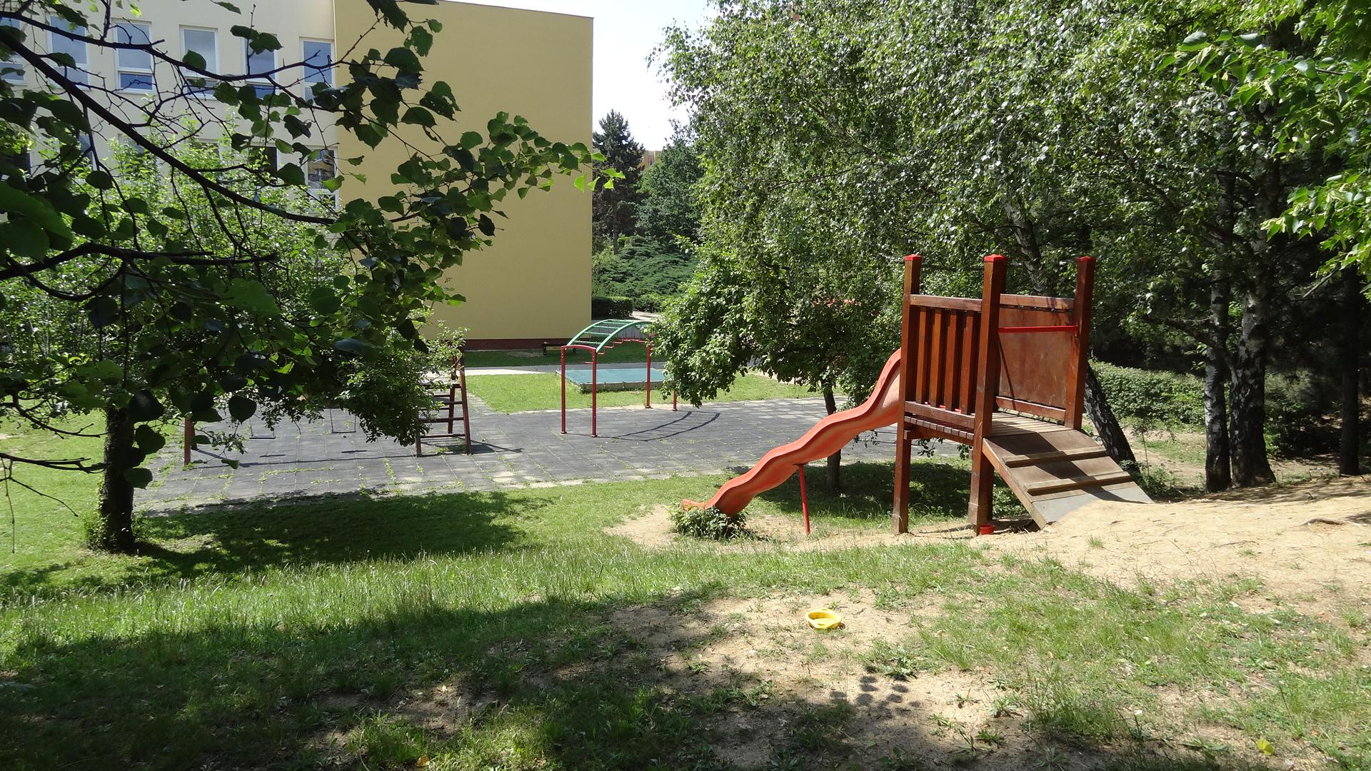 Základní škola, Brno, Mutěnická 23 foto 3