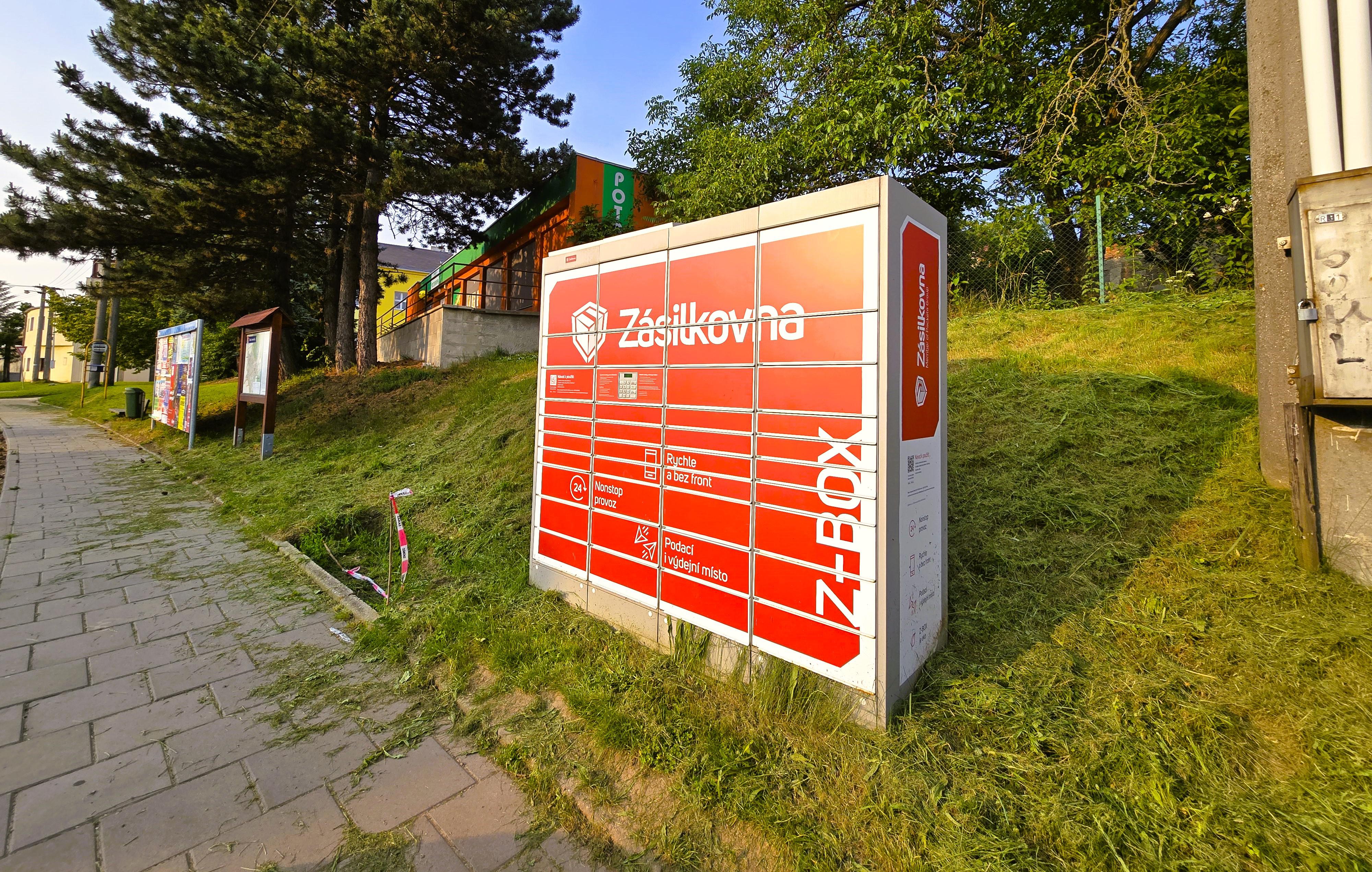 Z-BOX