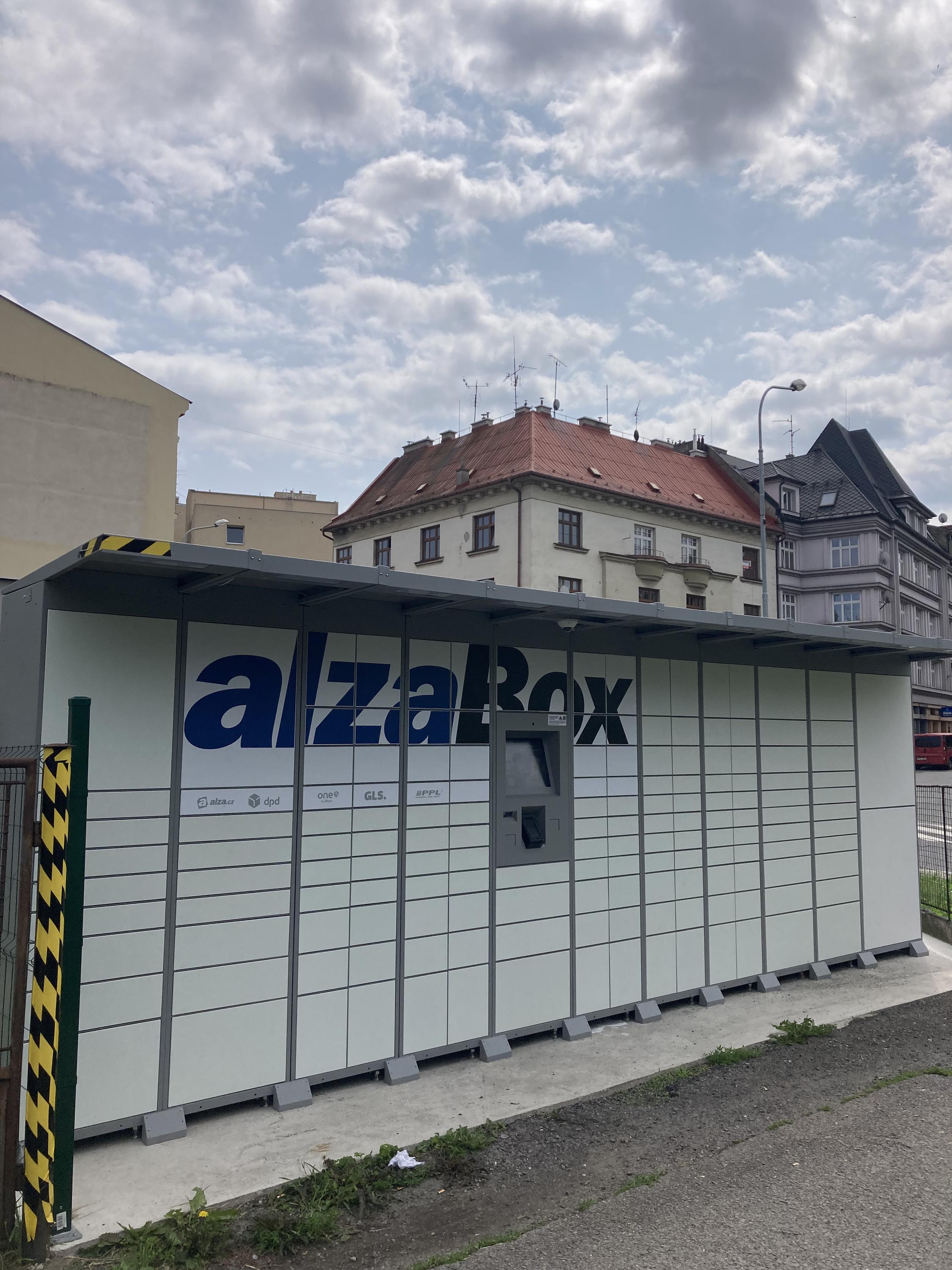 AlzaBox foto 2