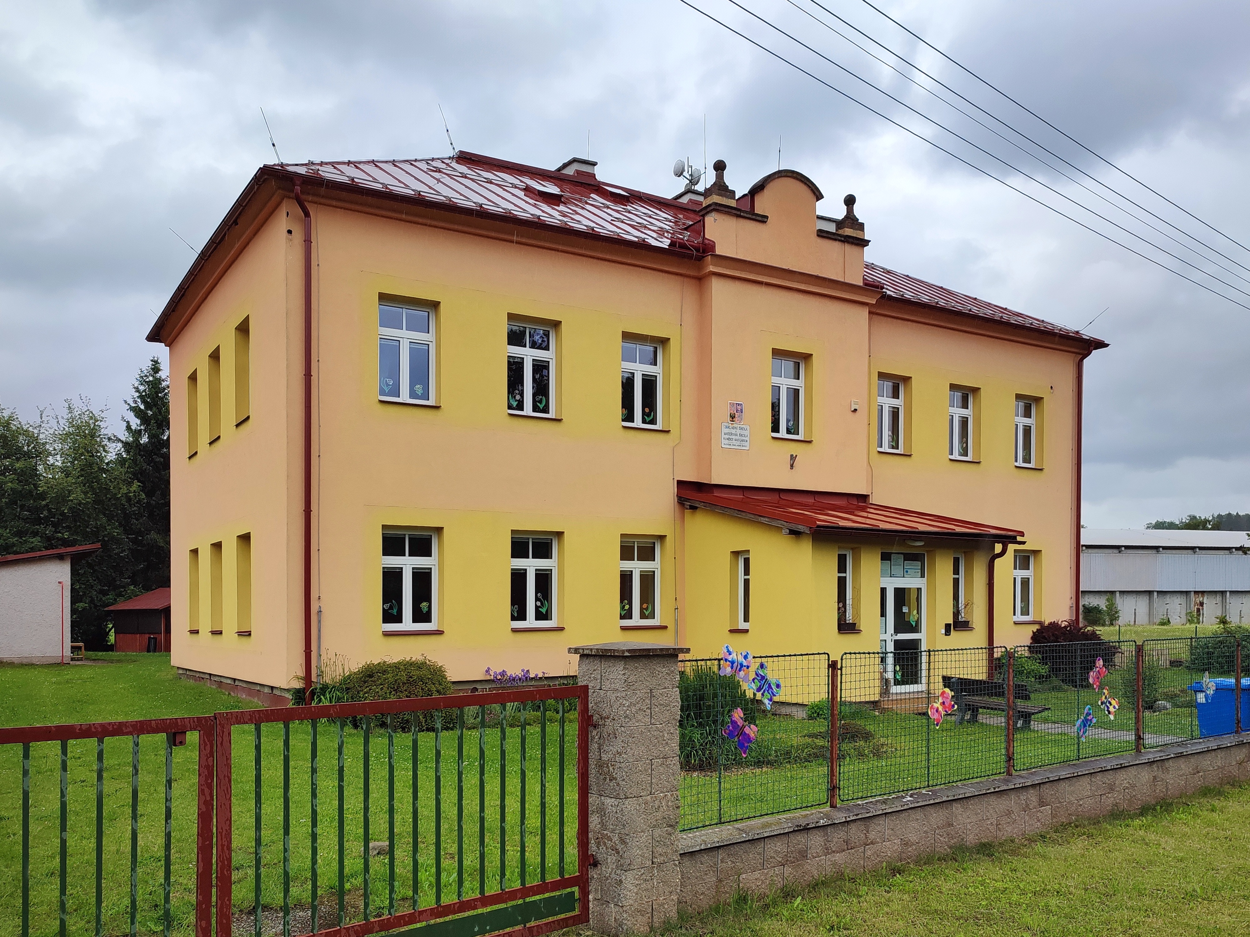 Základní škola Kunčice nad Labem foto 6