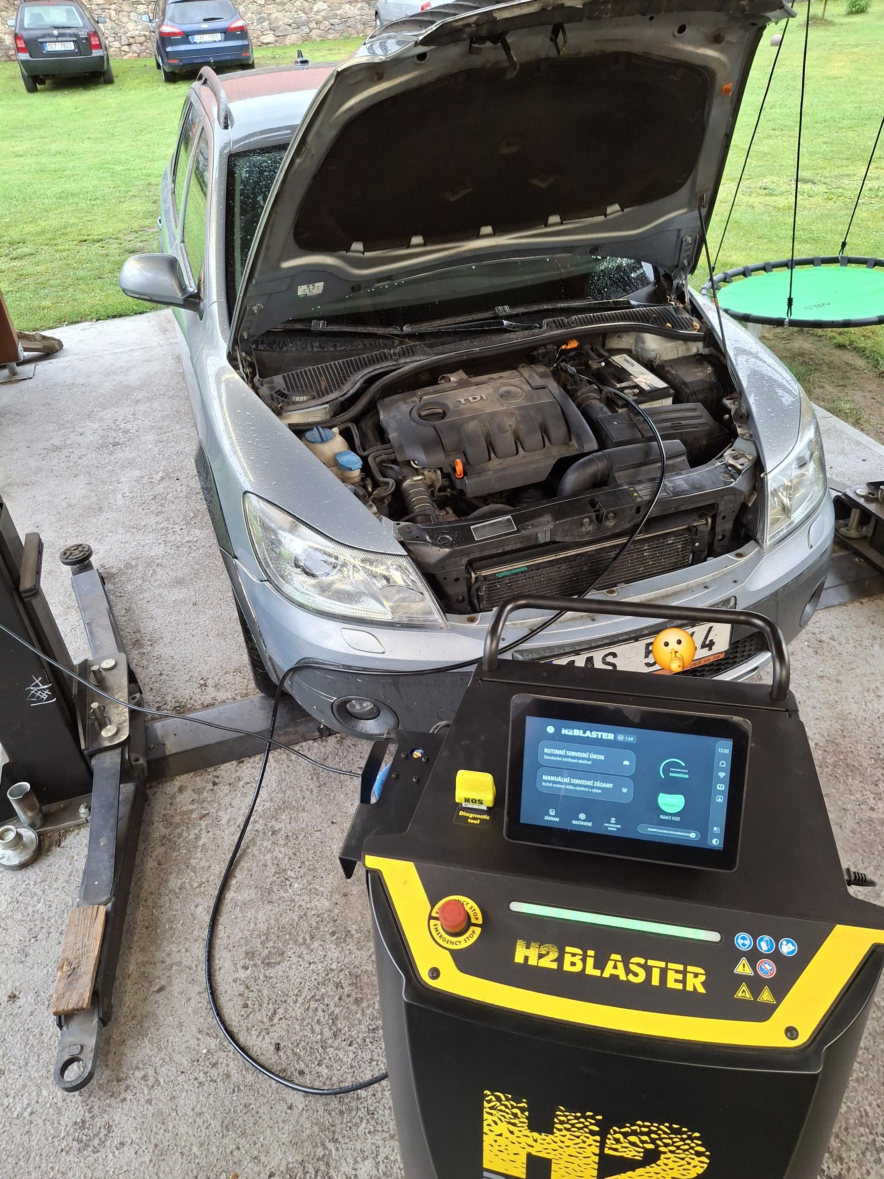 Dekarbonizace motoru