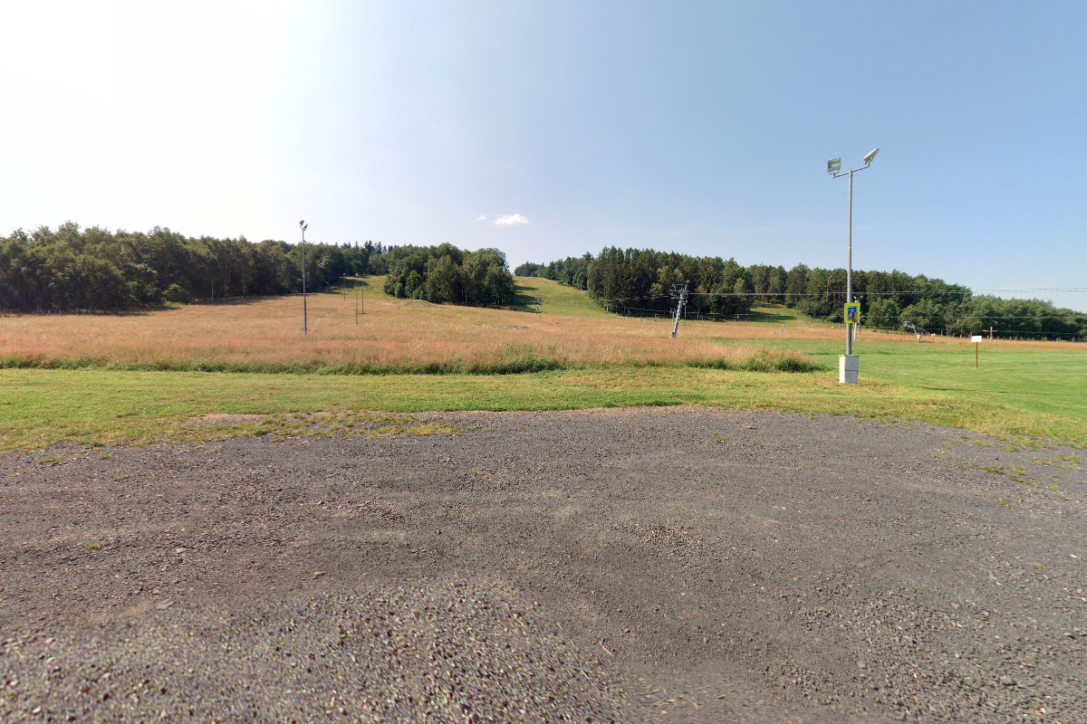 Dobíjecí stanice ČEZ