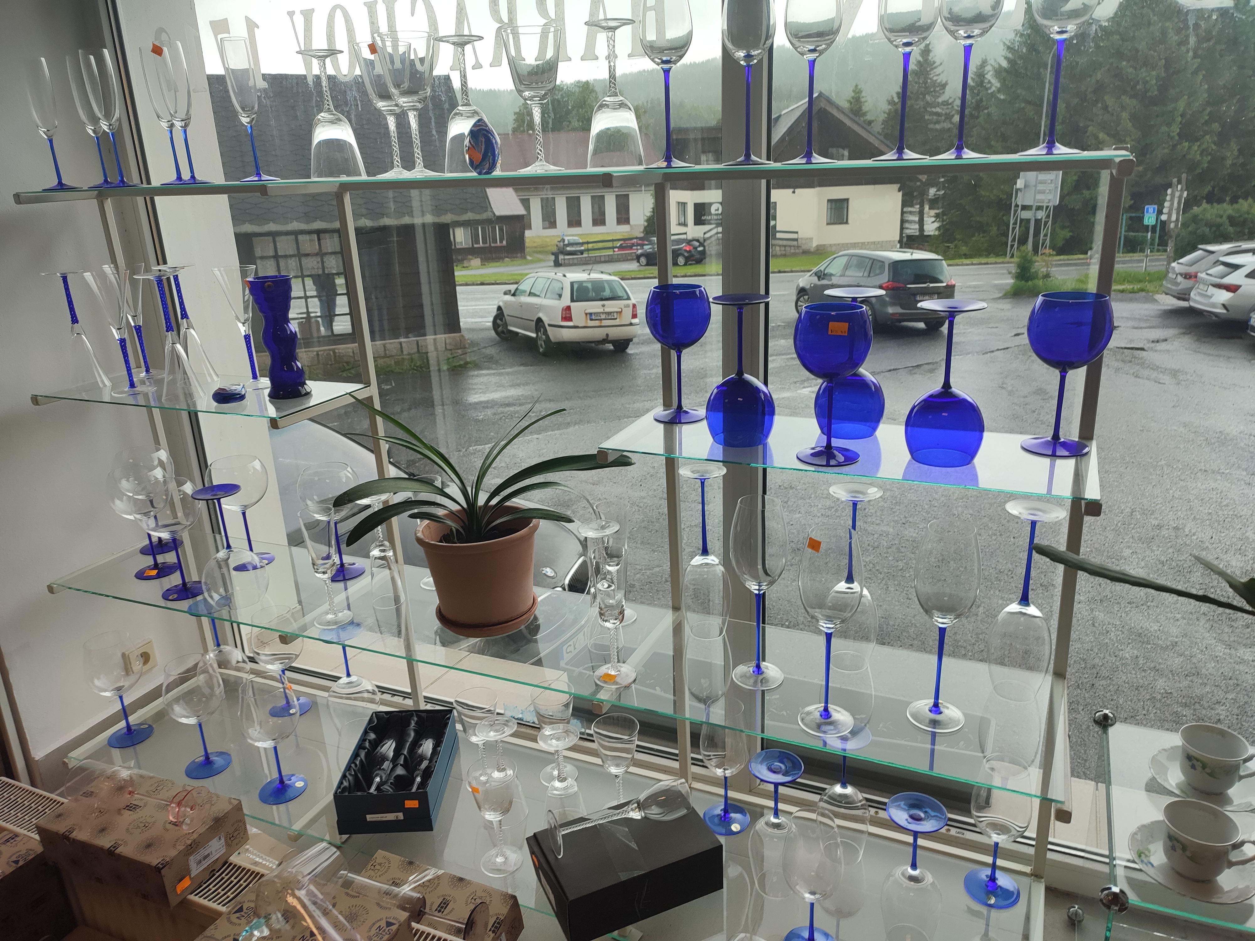 Crystal Bohemia Land - prodejna skla foto 5