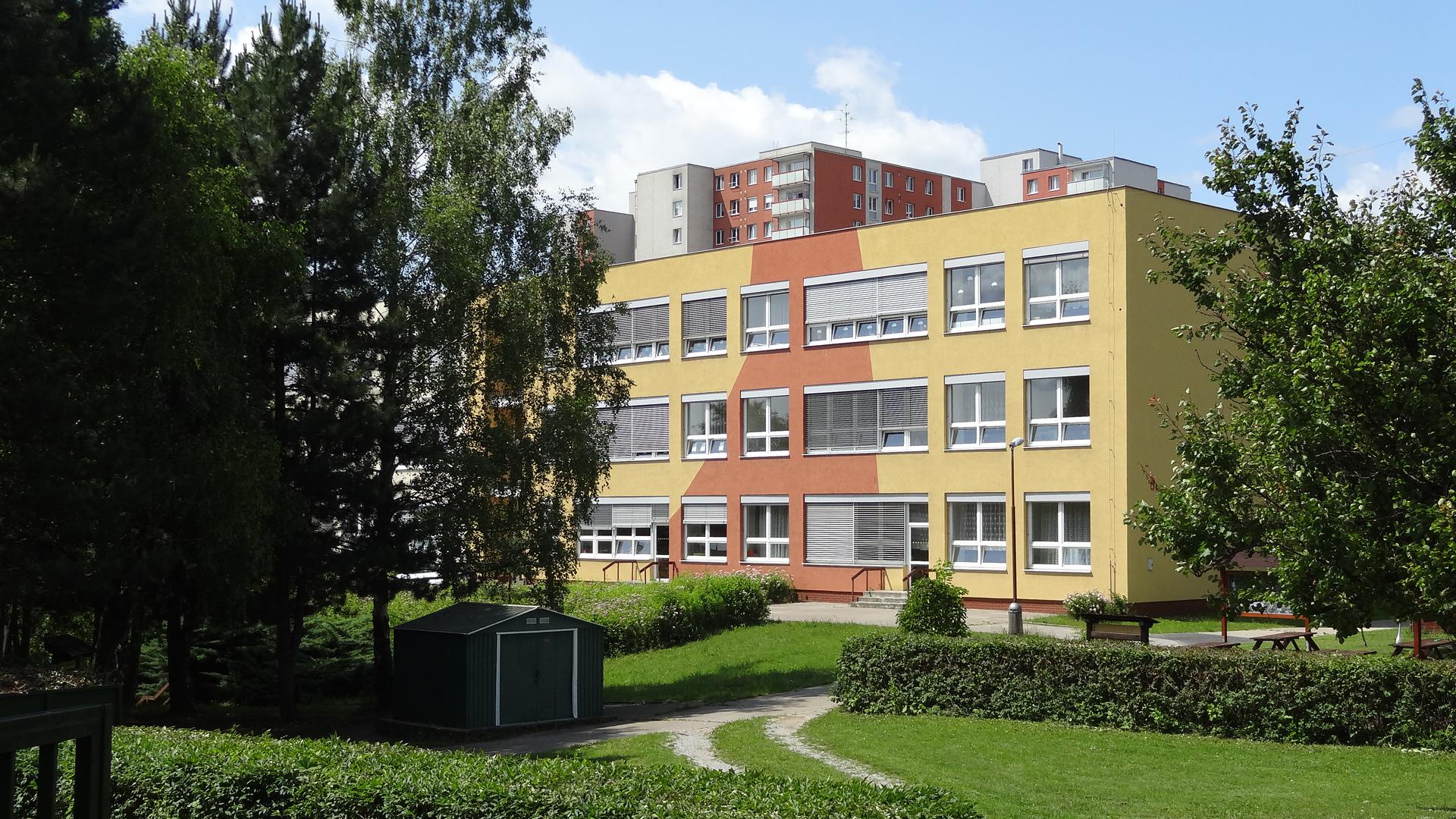 Základní škola, Brno, Mutěnická 23