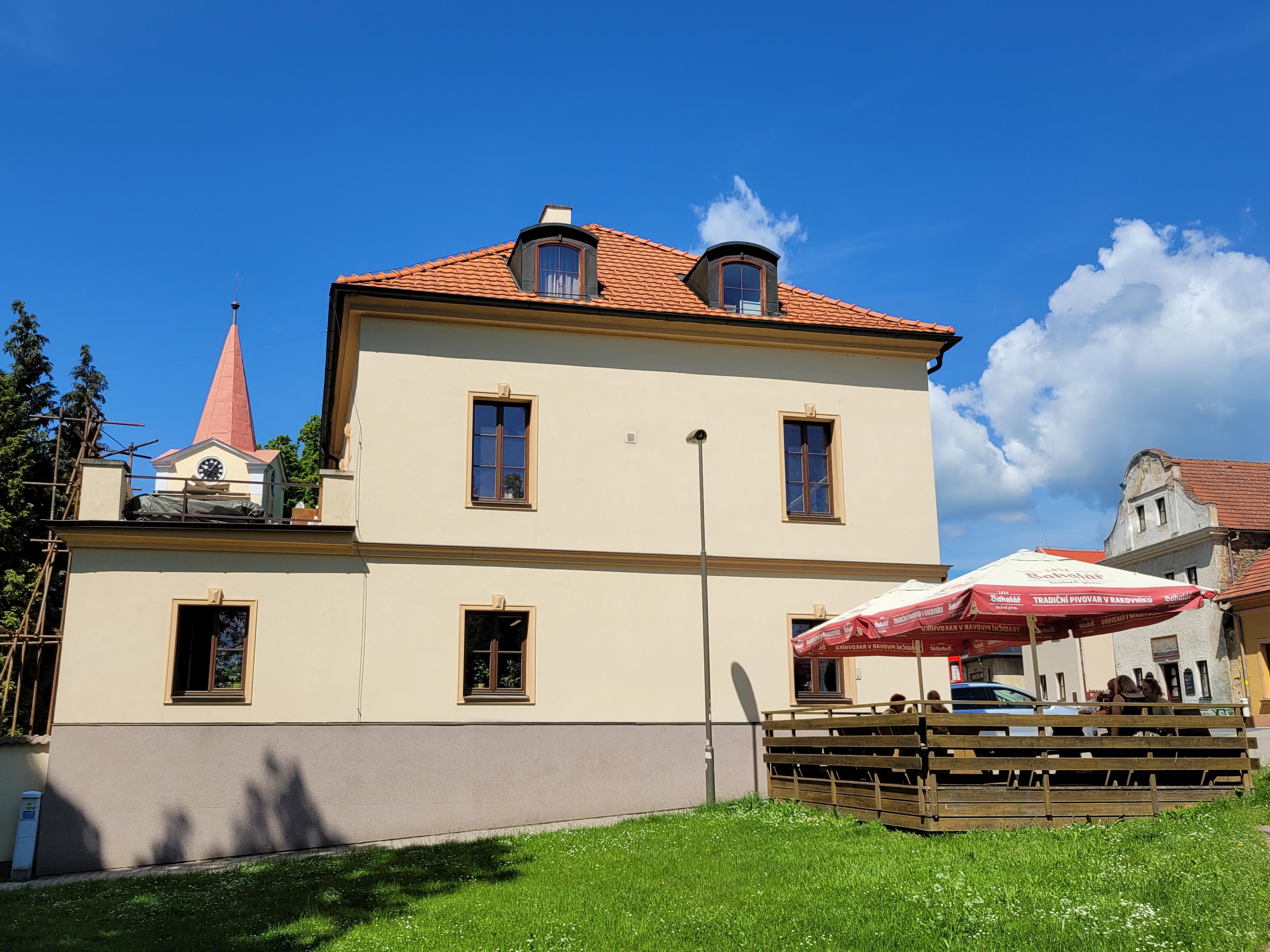 Občerstvení u pošty foto 3