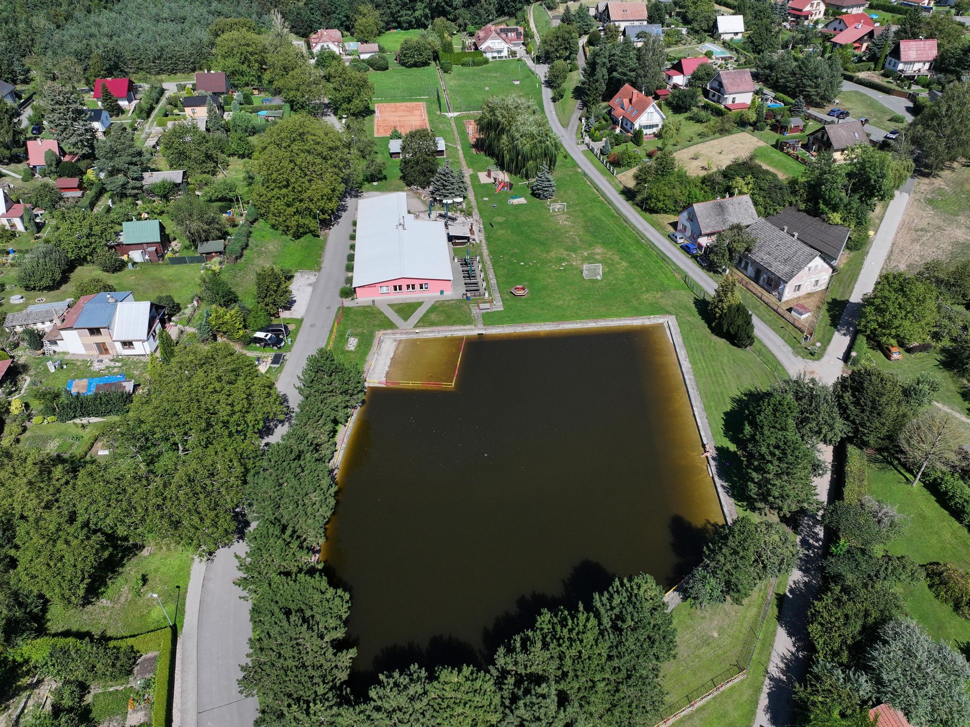 Hospoda u koupaliště foto 2