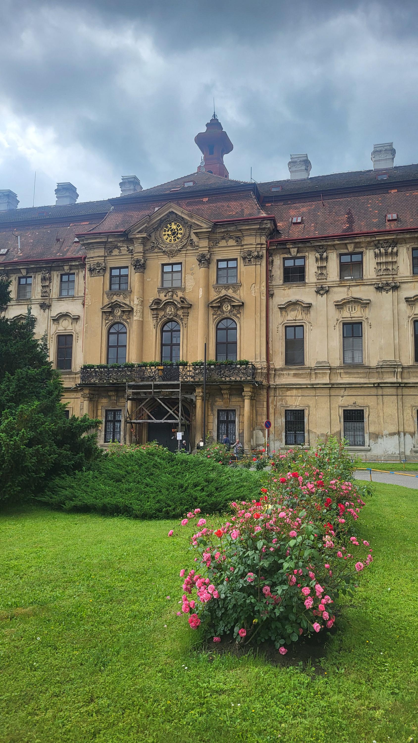 Zámek Měšice foto 4
