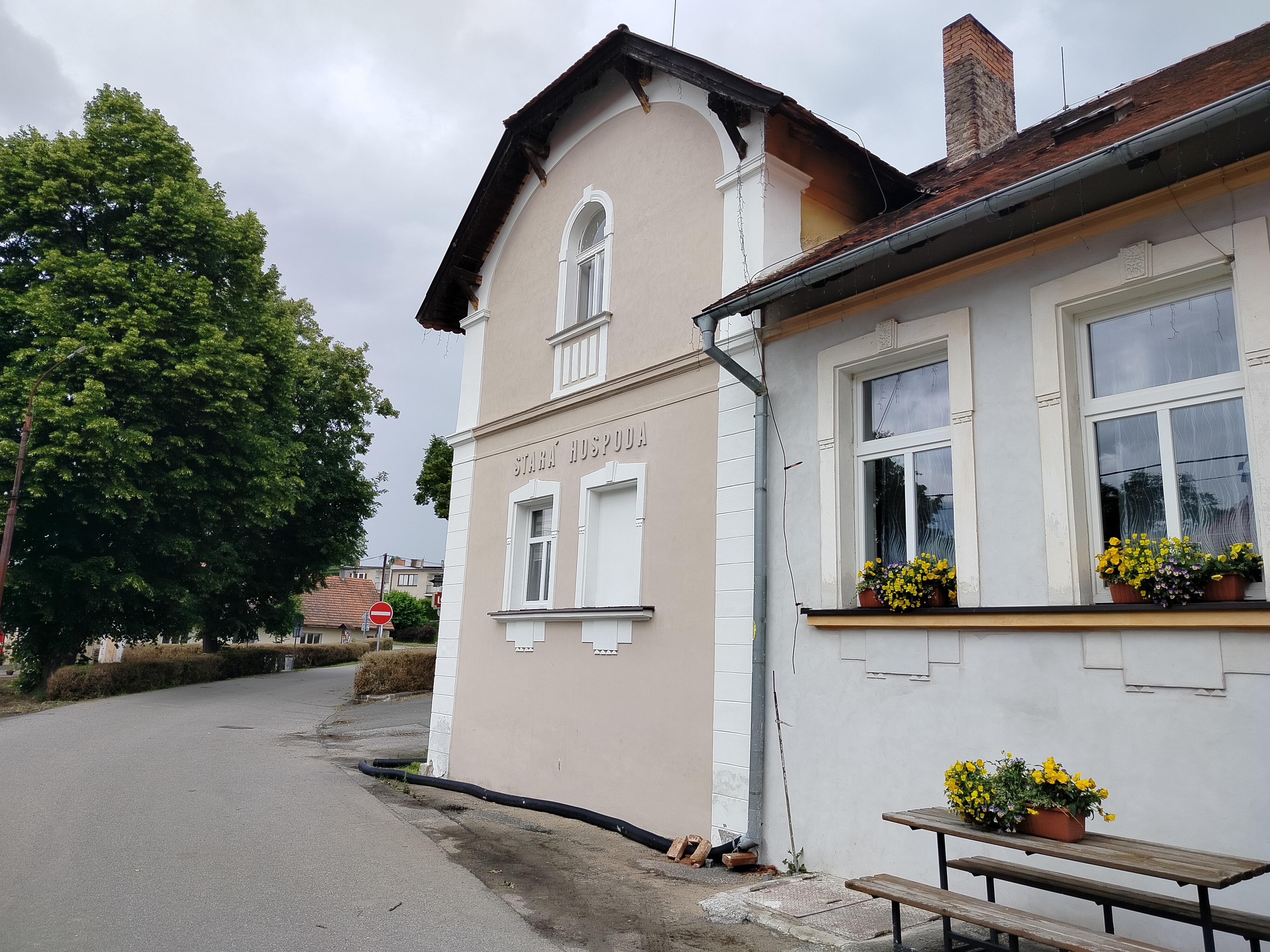Městský stadion Tatran - fotbalové hřiště foto 2