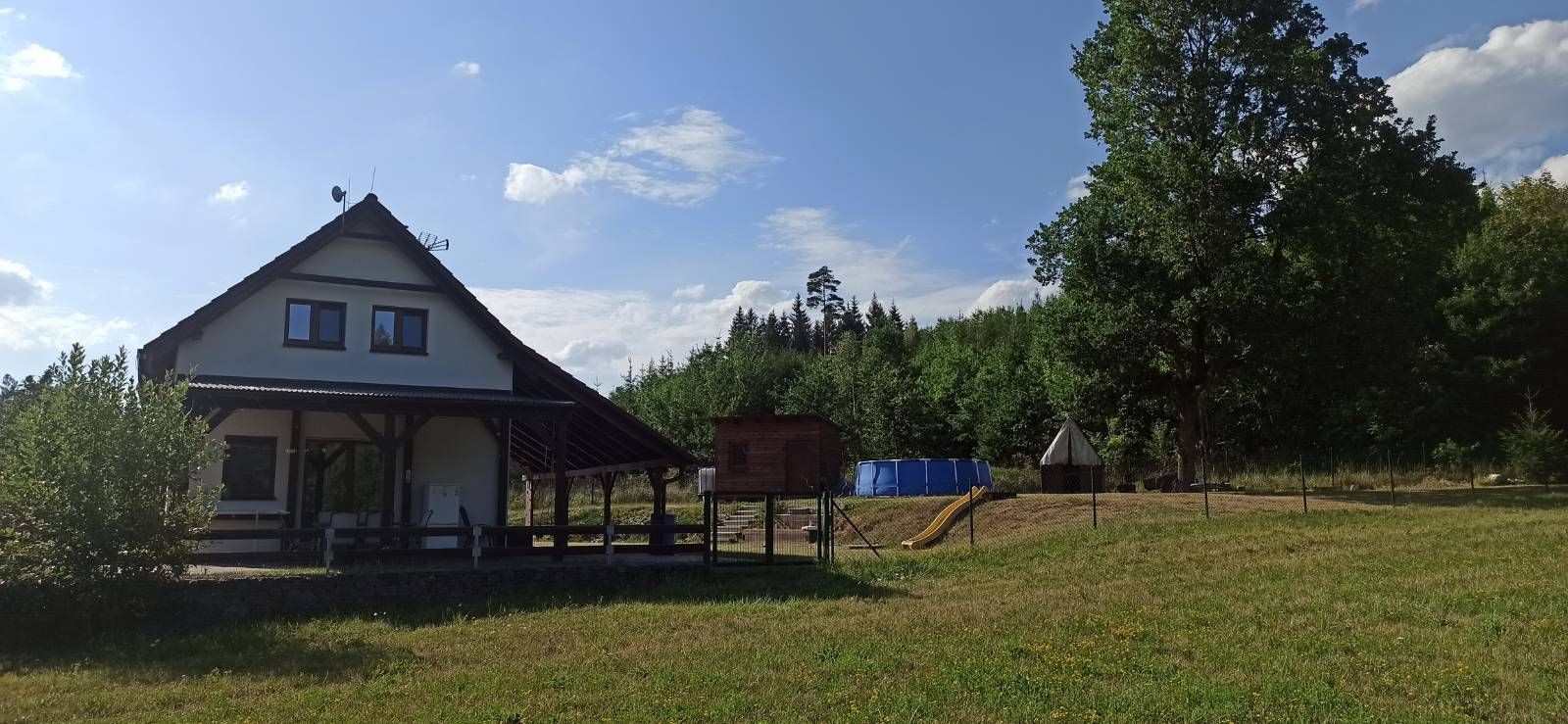 Chalupa Holubovo pole foto 1