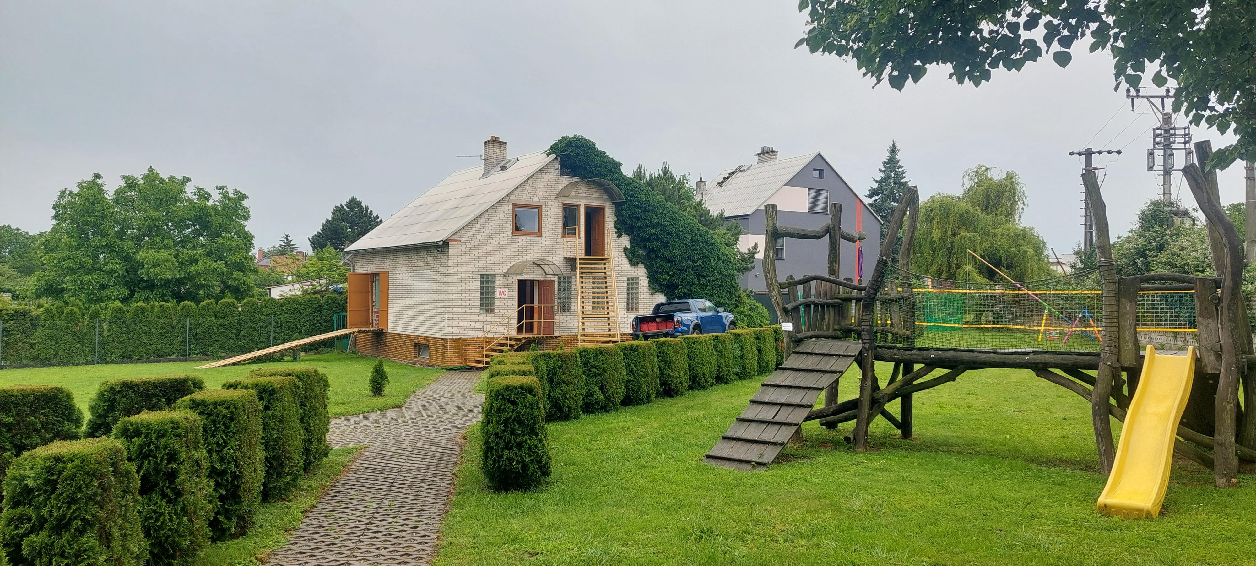 Pronajemhausbotu.cz foto 3