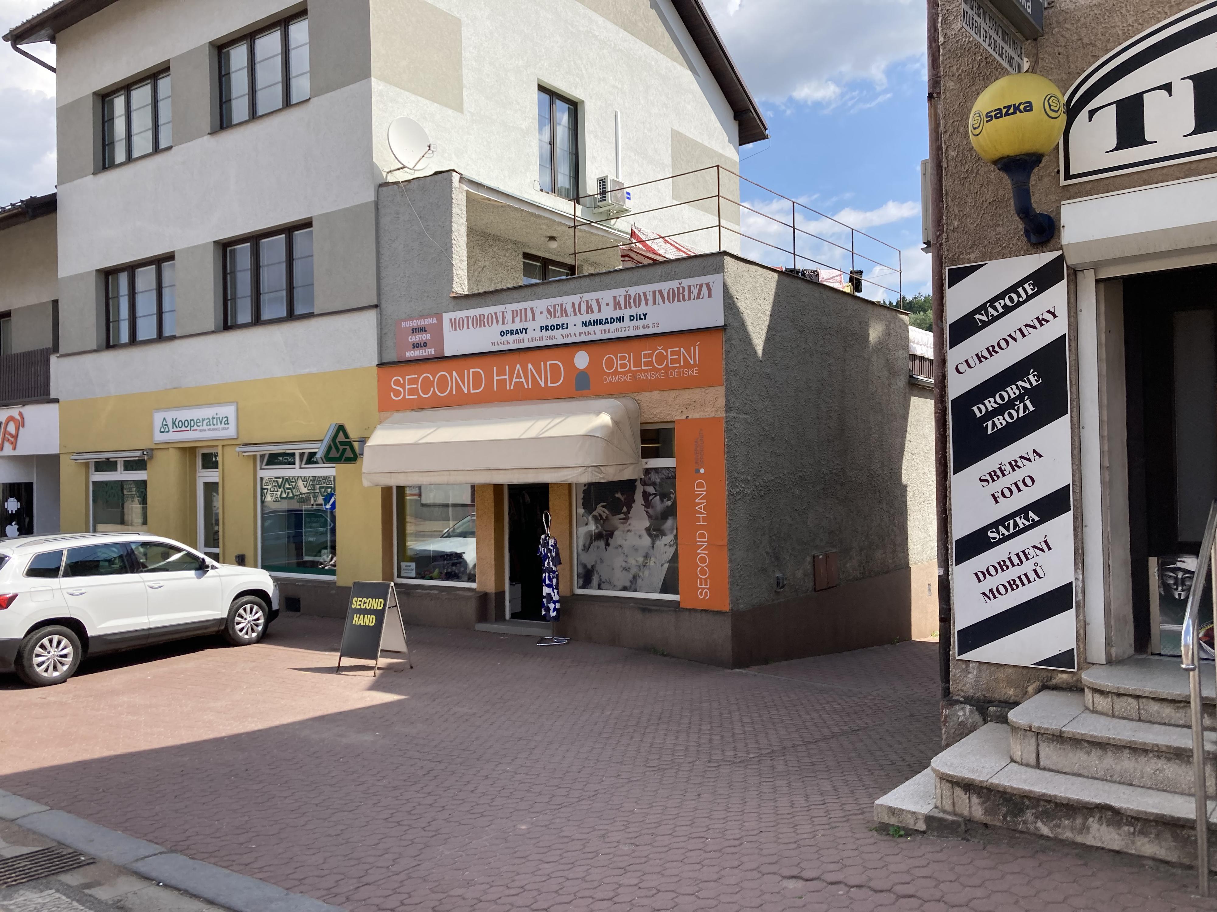 Second - Hand Universal Opportunity