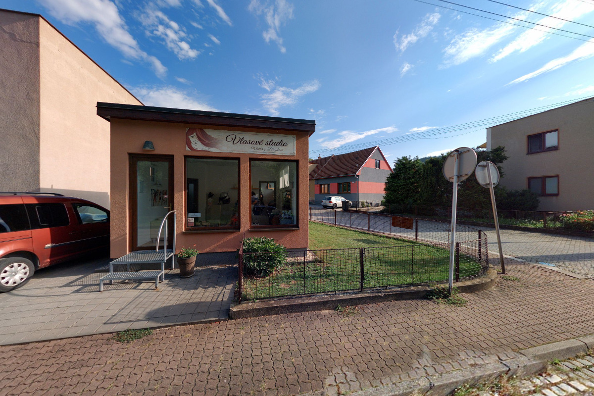 Vlasové studio Vlaďky Březíkové foto 1