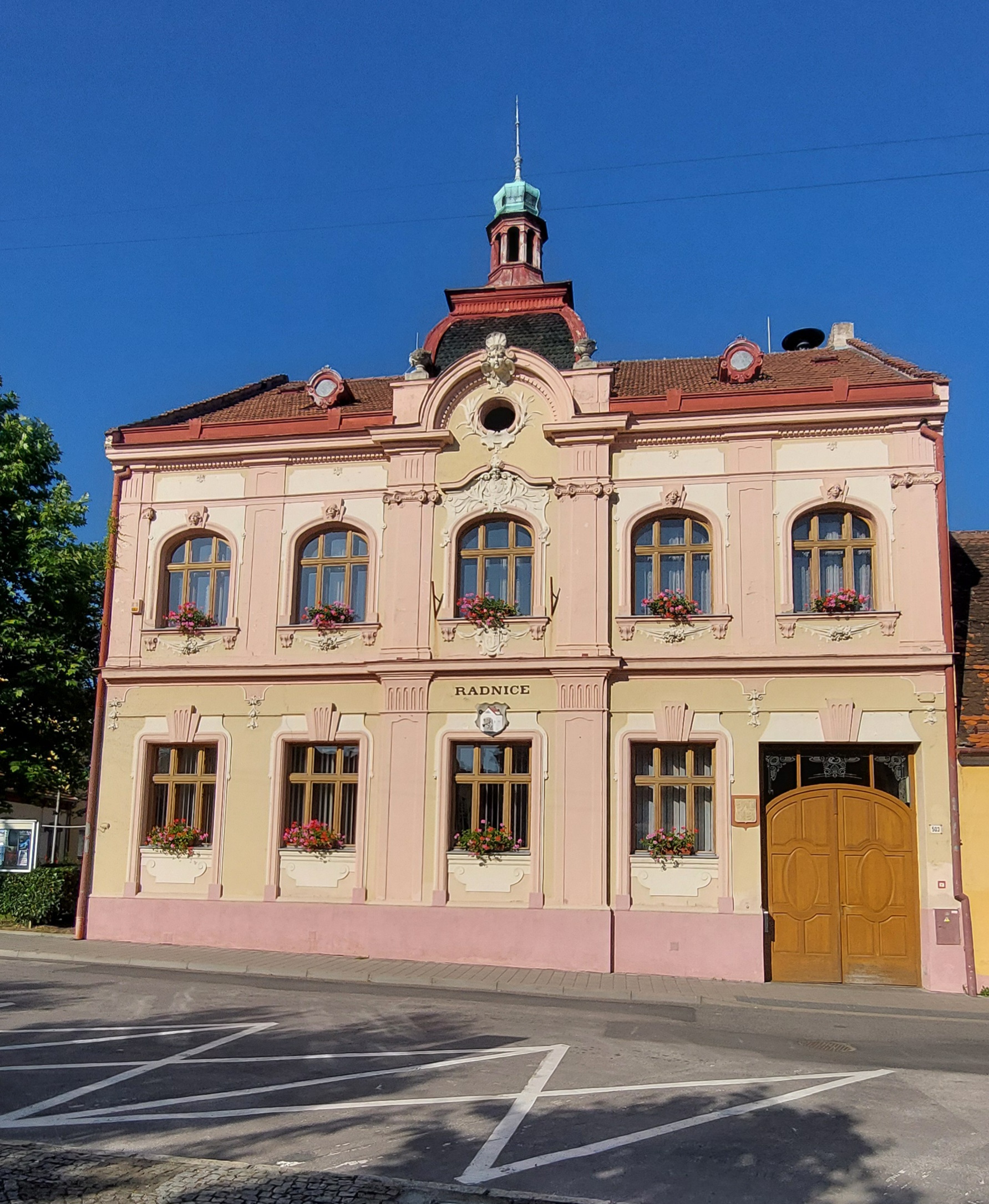 Strážnice - městský úřad foto 5