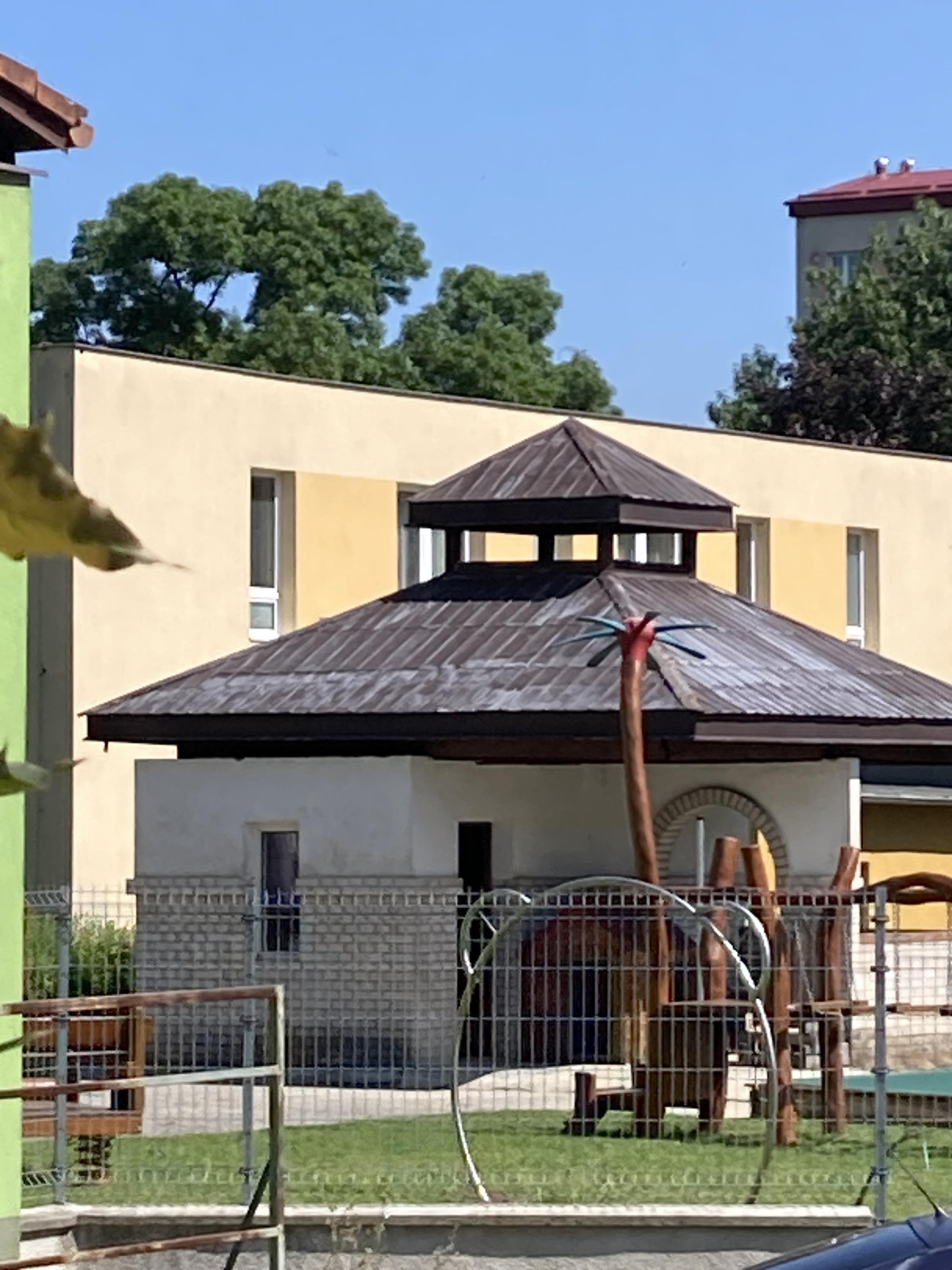 MŠ Lipník nad Bečvou, Zahradní foto 2