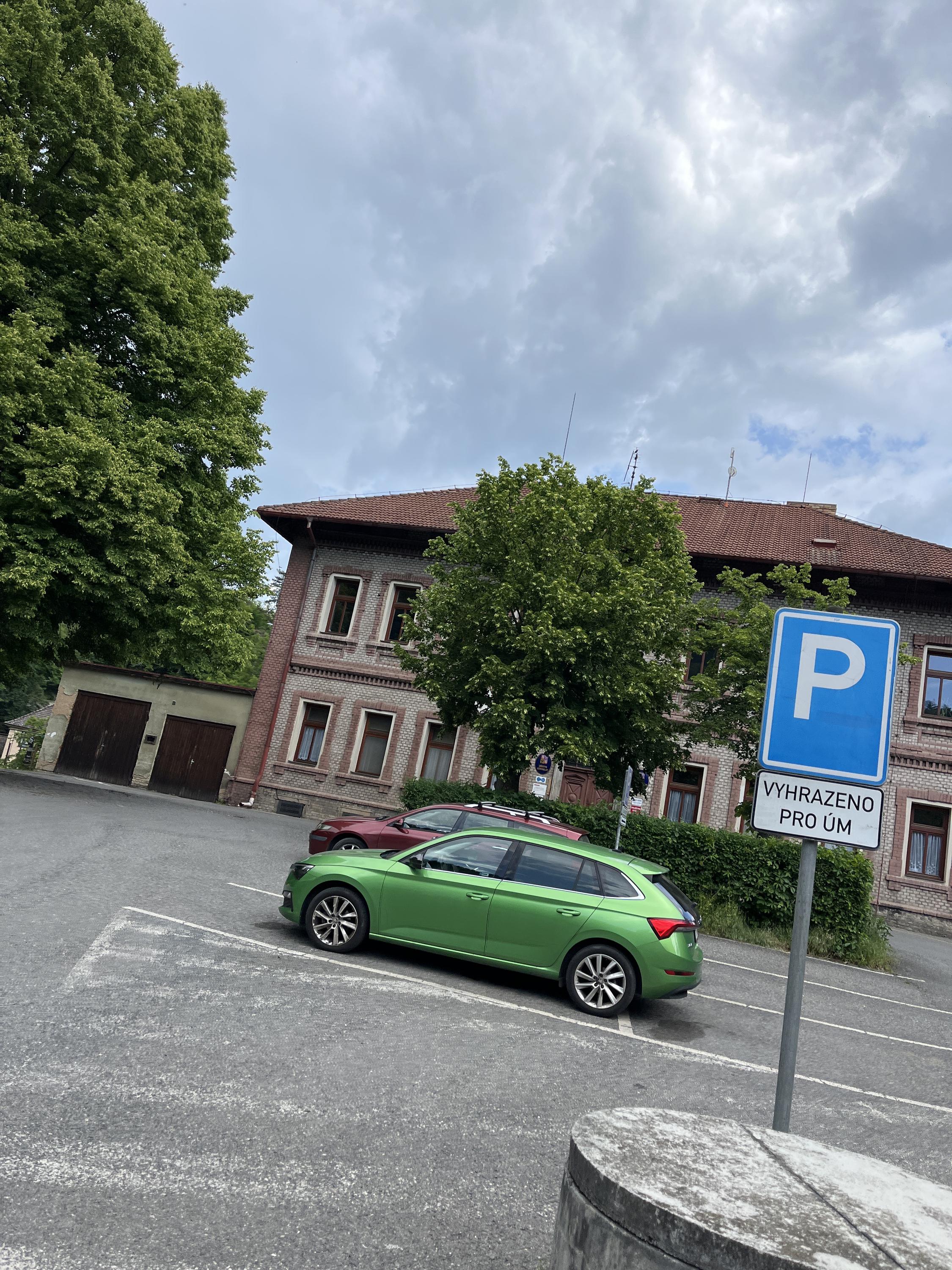 Křivoklát - úřad městyse foto 5