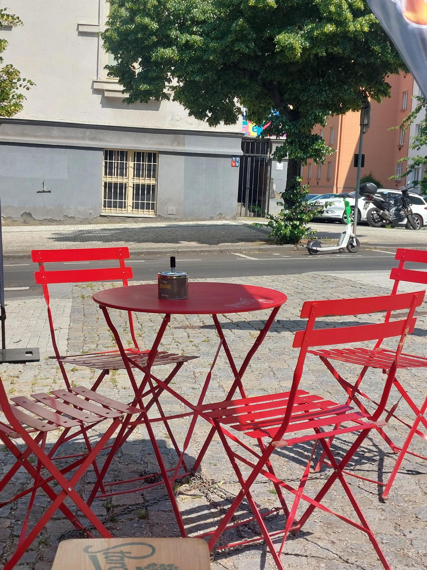 Rychlé občerstvení Žižkovo náměstí foto 2