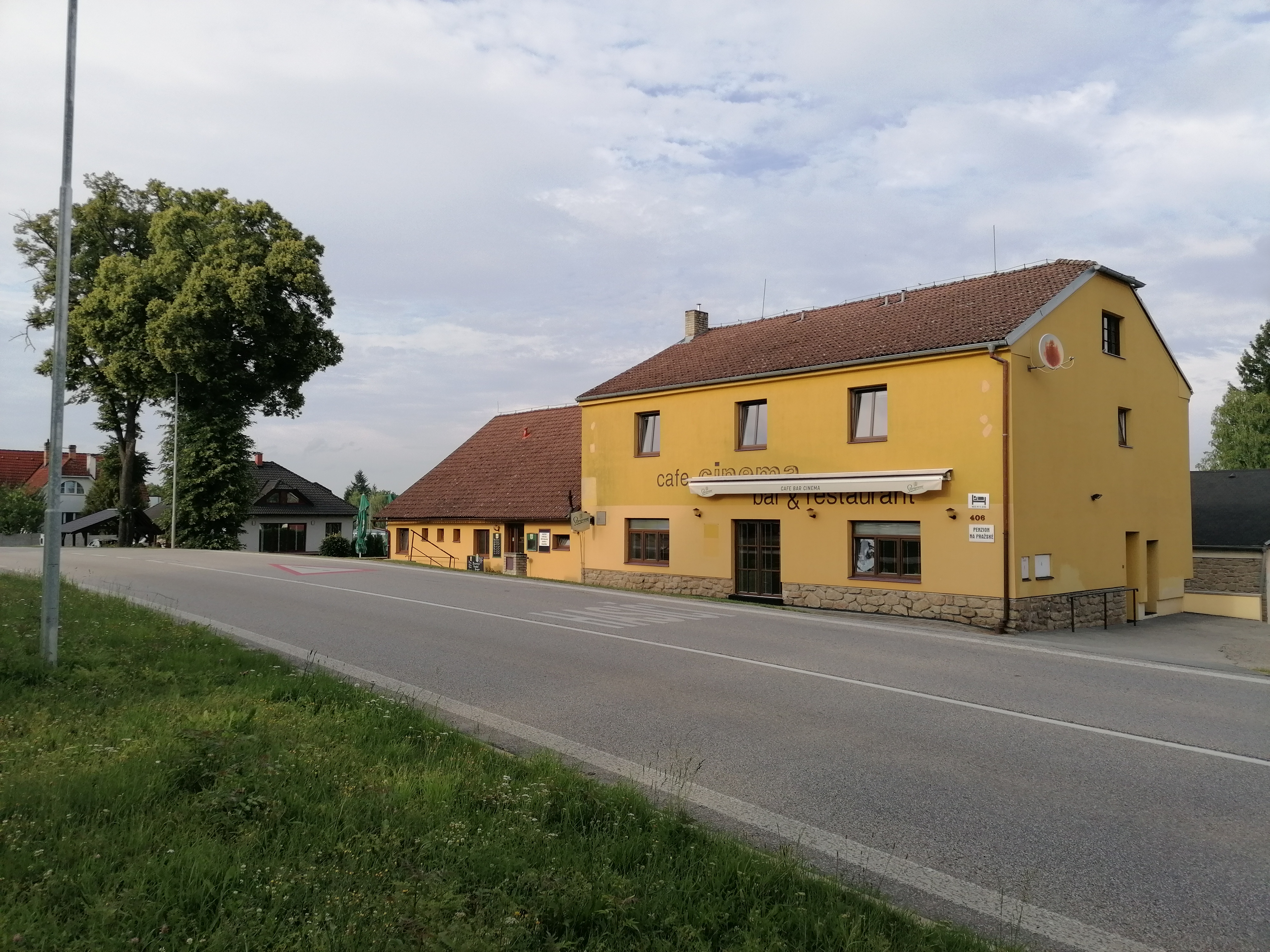 Cafe Cinema Bar & restaurant foto 4