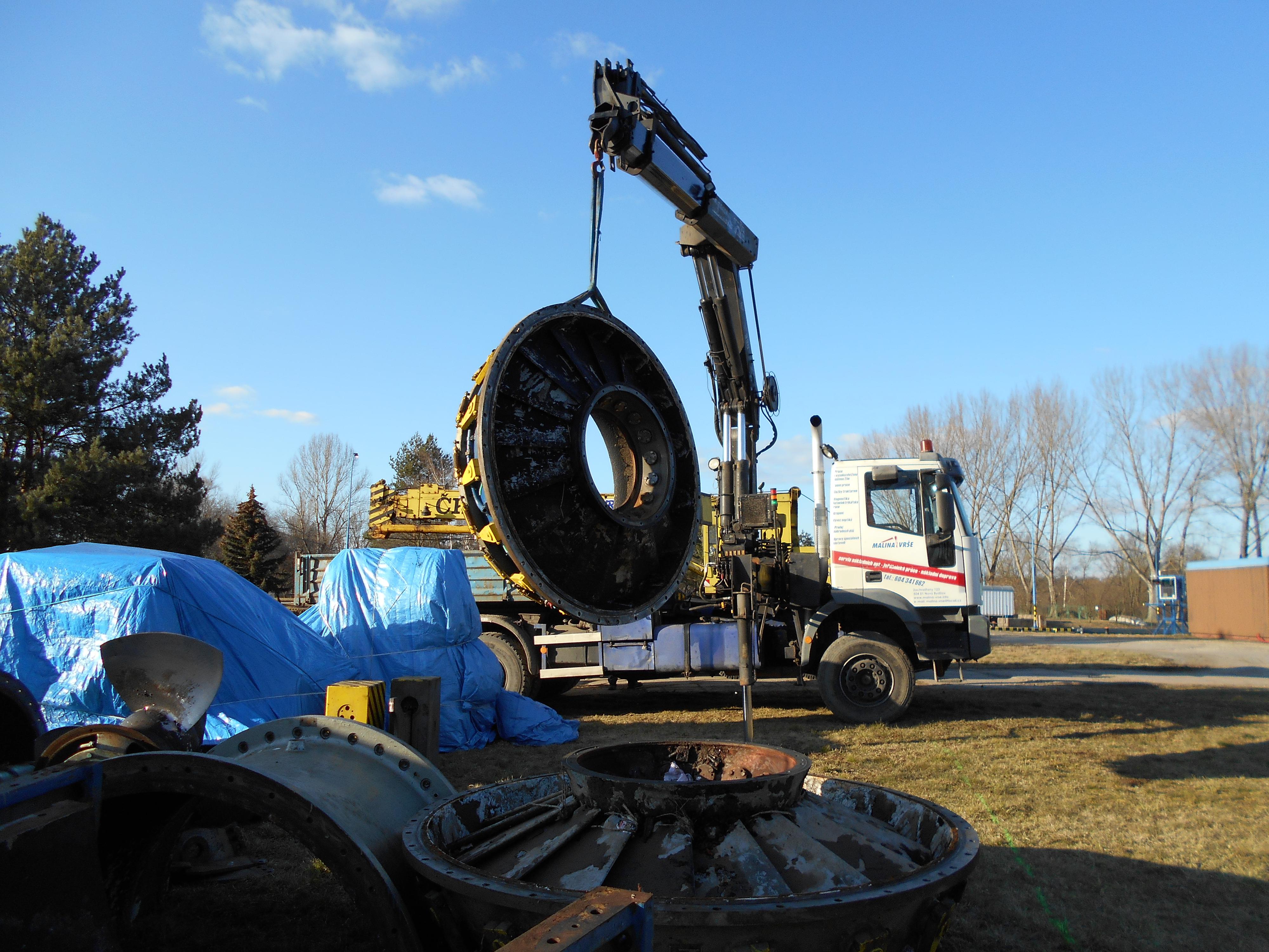 MALINA - VRŠE s.r.o. - Jeřáby a jeřábnické práce foto 6